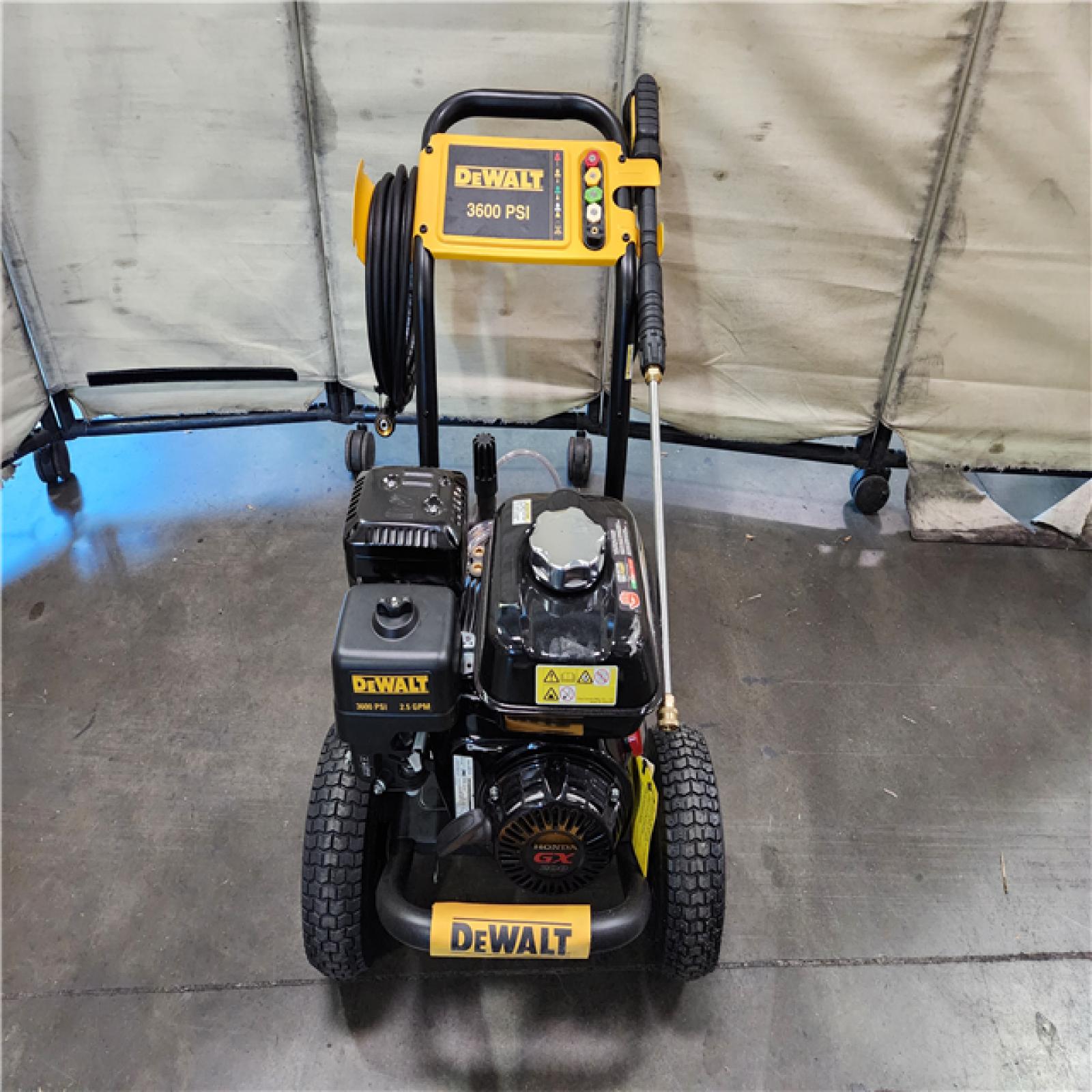 California AS-IS DEWALT 3600 PSI 2.5 GPM Cold Water Gas Professional Pressure Washer with HONDA GX200 Engine