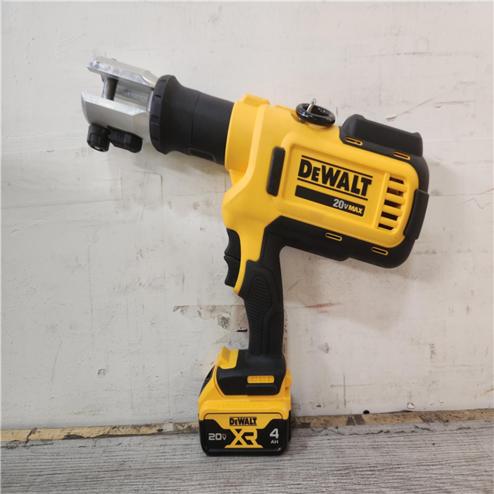 Phoenix Location DEWALT 20V MAX Cordless Press Tool, (6) Press Jaws Sized 1/2 in. to 2 in., (2) 20V 4.0Ah Batteries, and Charger