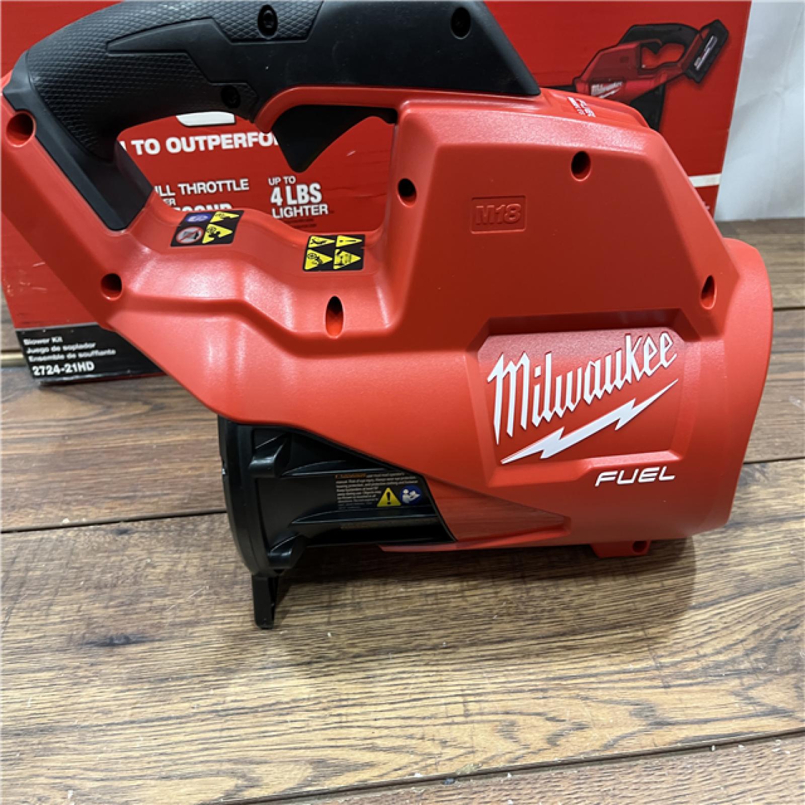 AS-IS Milwaukee 2724-21Hd M18 Fuel 120Mph 450Cfm Cordless Handheld Blower  ( included charge)