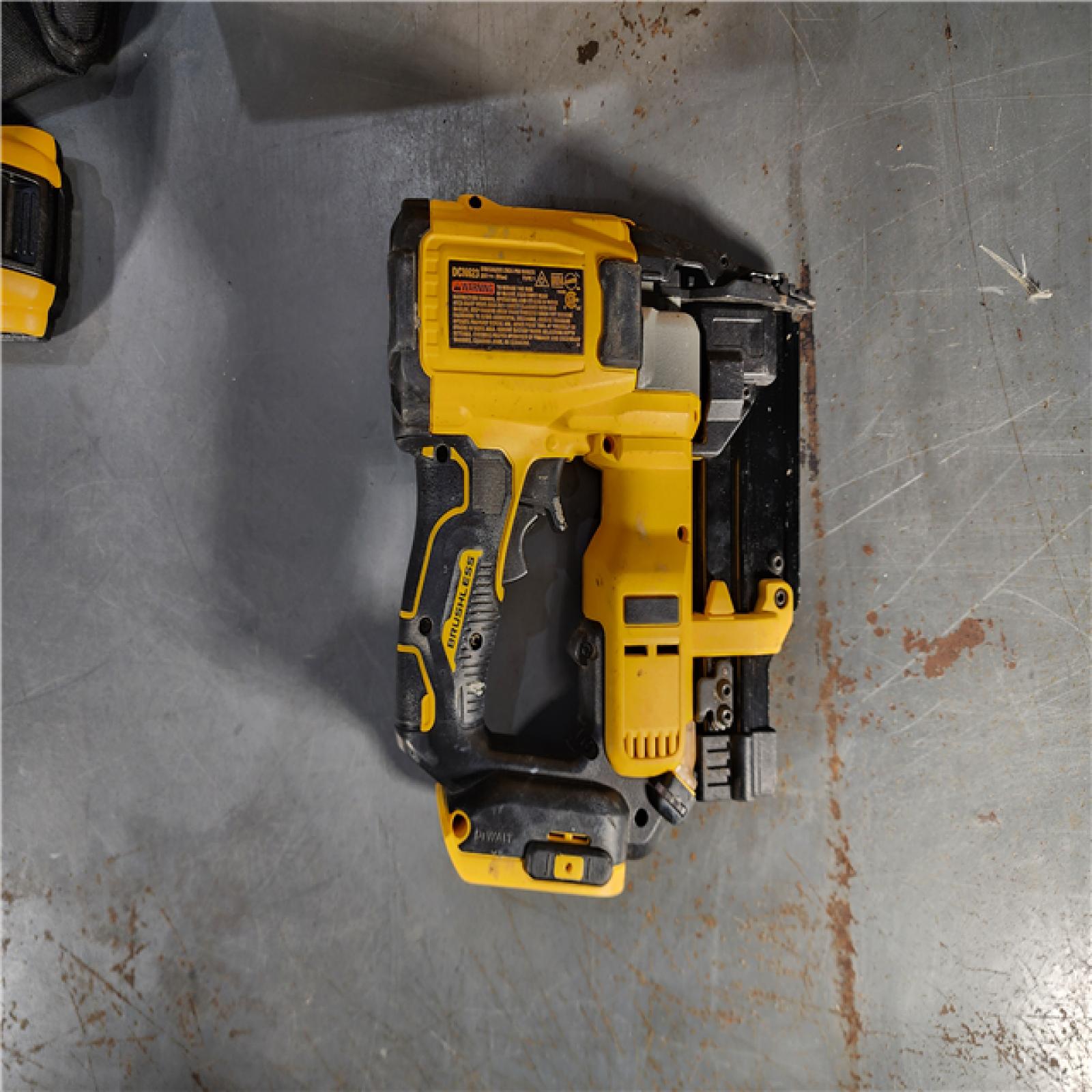 HOUSTON LOCATION - AS-IS DEWALT ATOMIC 20V MAX Lithium Ion Cordless 23 Gauge Pin Nailer Kit with 2.0Ah Battery and Charger