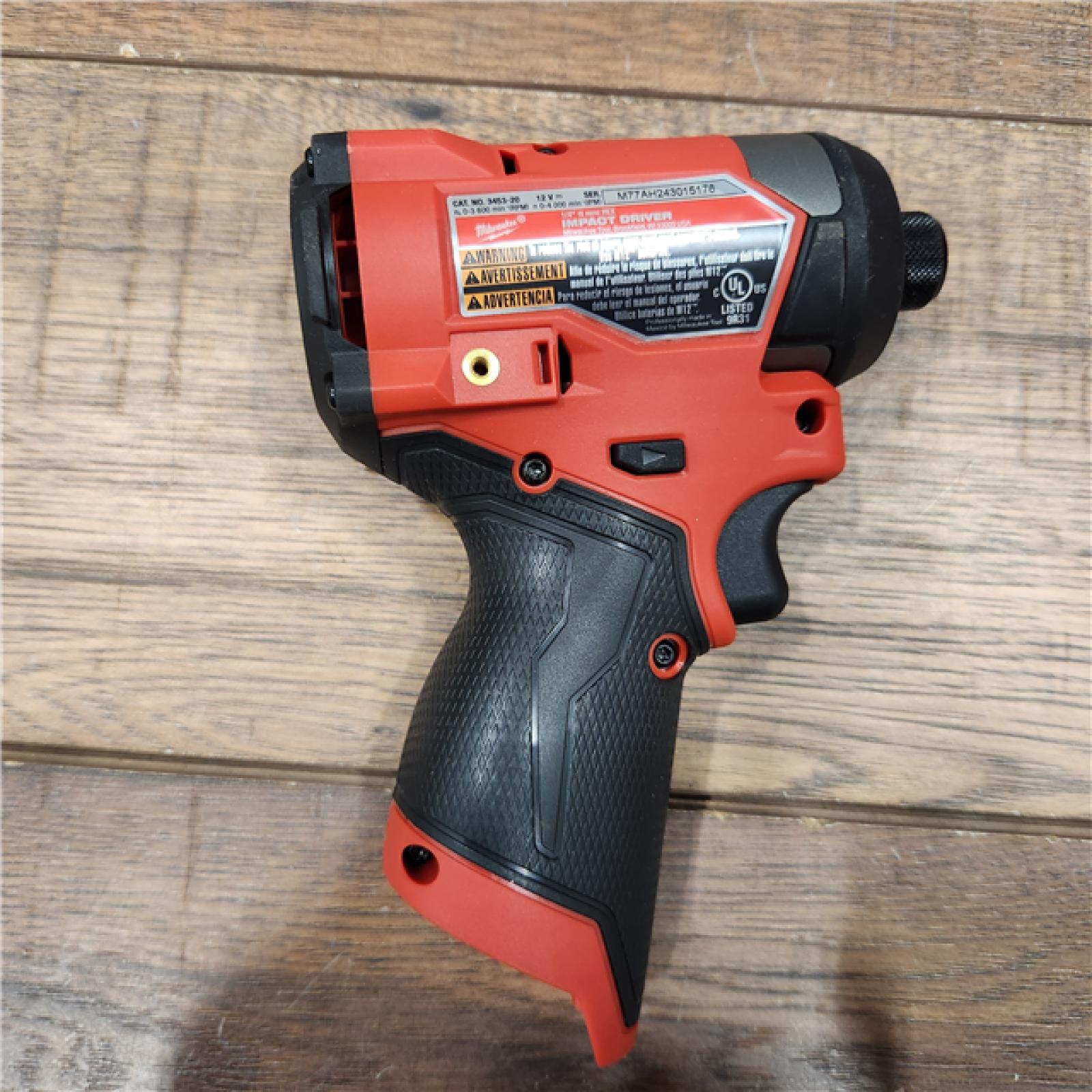 AS-IS Milwaukee M12 FUEL 12 V 1/4 in. Cordless Brushless Impact Driver (Tool KIT battery & charge)