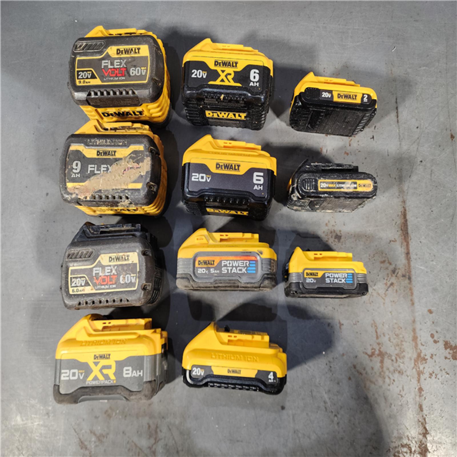 HOUSTON LOCATION - AS-IS DEWALT BATTERY PACK QTY - 15