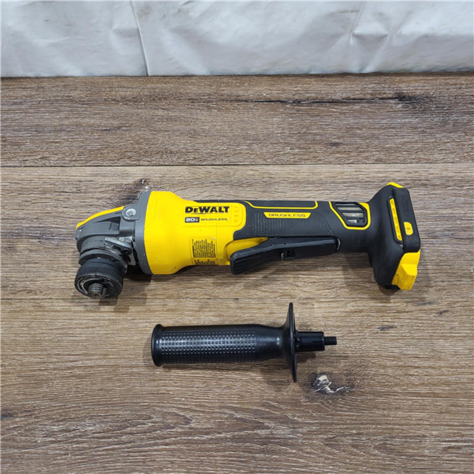 AS-IS 20V XR Cordless 4-1/2. in. to 5 in. Variable Speed Angle Grinder (Tool Only)