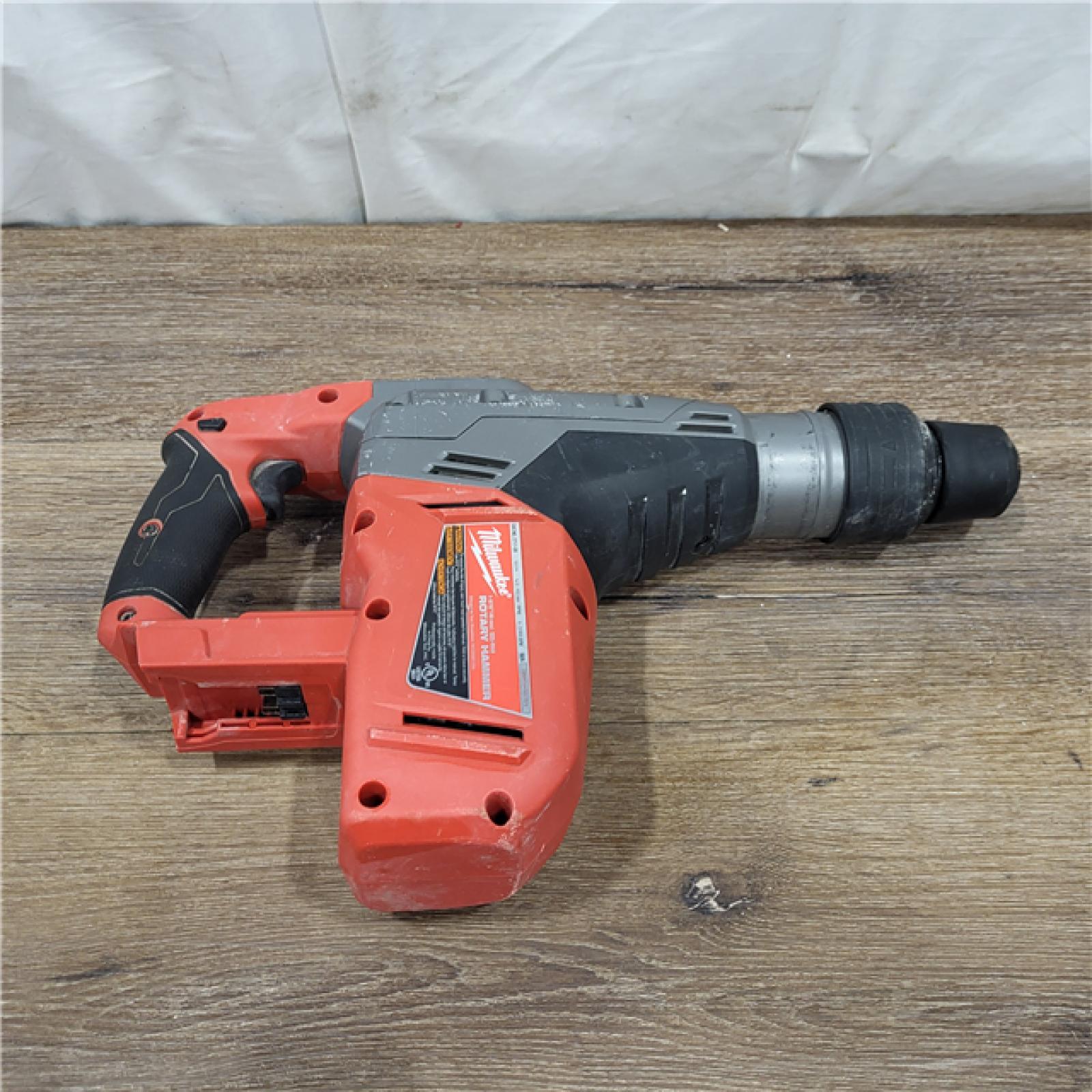 AS-IS M18 FUEL 18V Lithium-Ion Brushless Cordless 1-9/16 in. SDS-Max Rotary Hammer (Tool-Only)