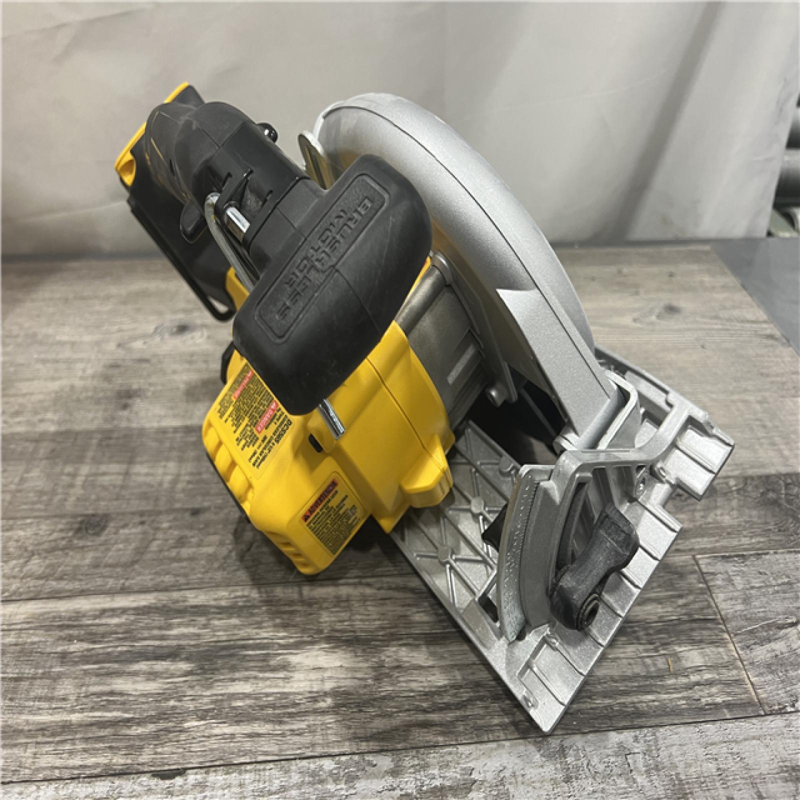 AS-IS DeWALT DCS565B 20V Max Brushless 6.5   Cordless Circular Saw