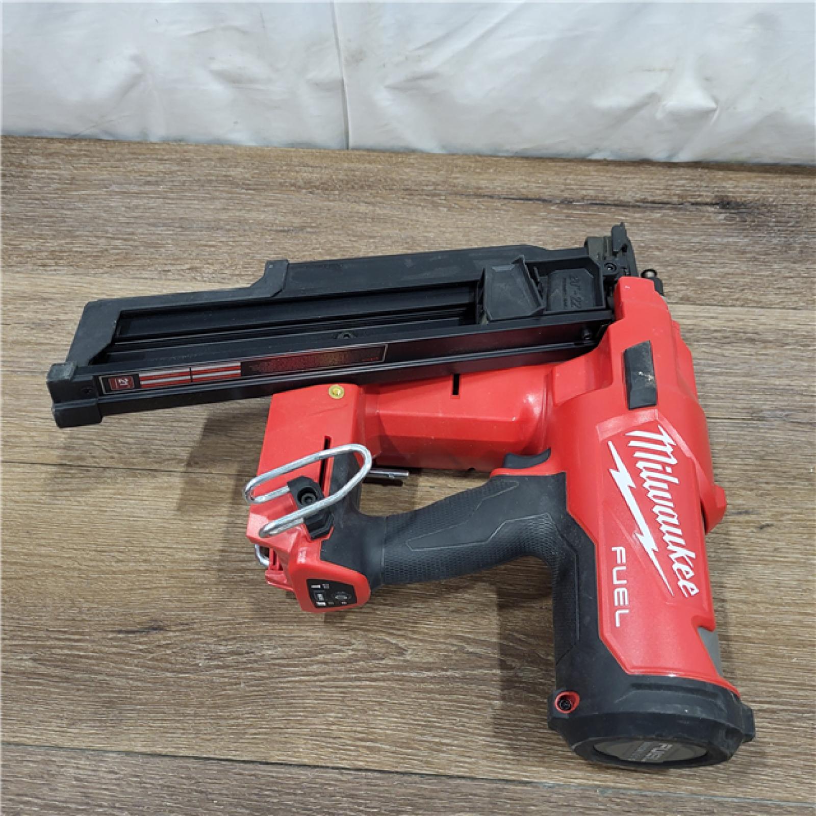 AS-IS Milwaukee 2744-20 M18 FUEL 21-Degree Cordless Framing Nailer (Tool Only)