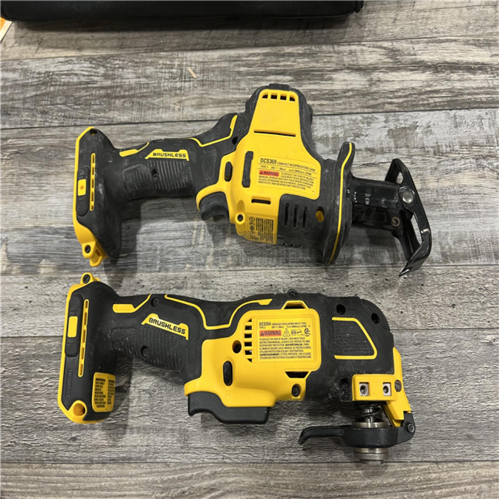 AS-IS DEWALT ATOMIC 20-Volt Lithium-Ion Cordless Brushless Combo Kit (4-Tool) with (2) 2.0Ah Batteries, Charger and Bag