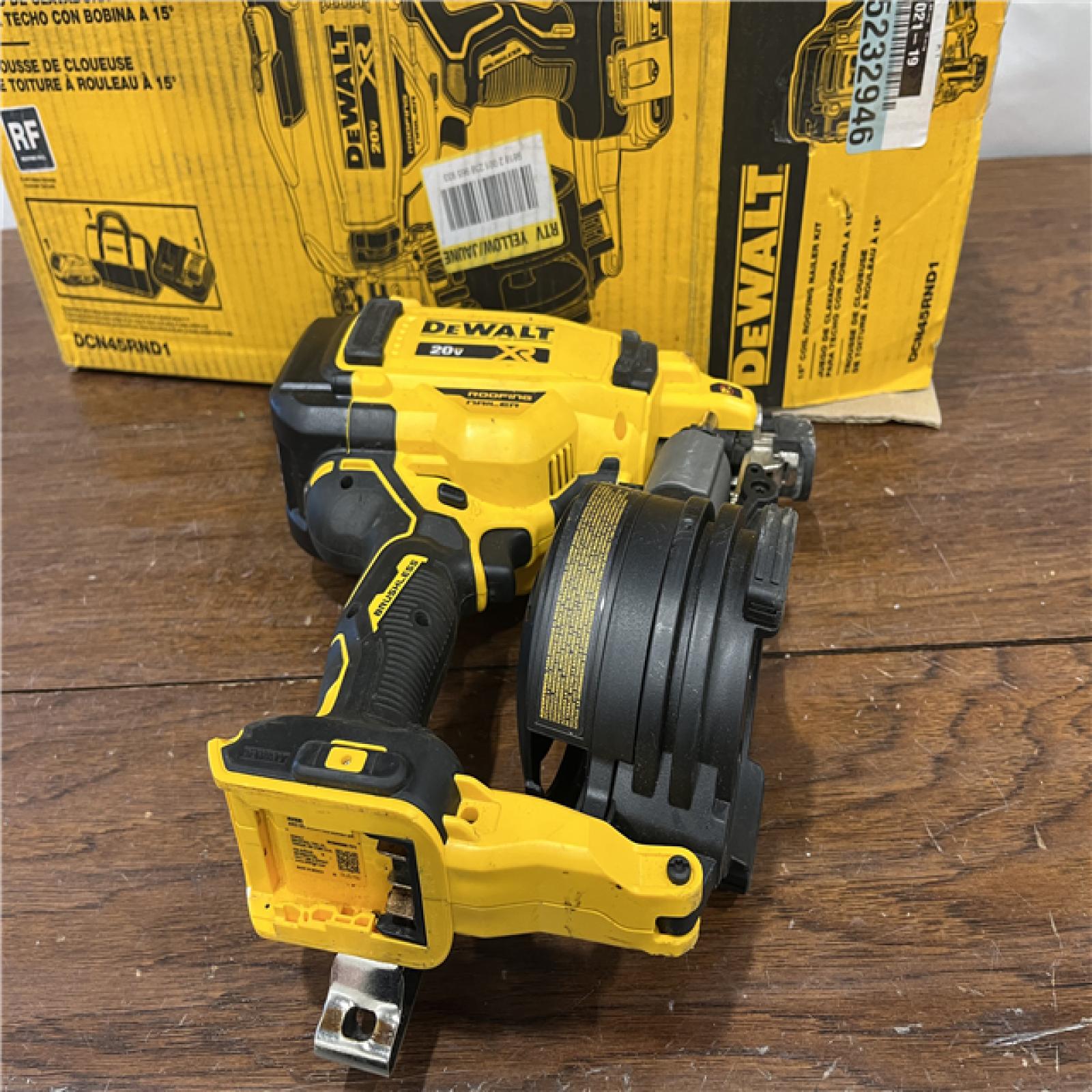 AS-ISDEWALT 2007898 Roofing Nailer Cordless