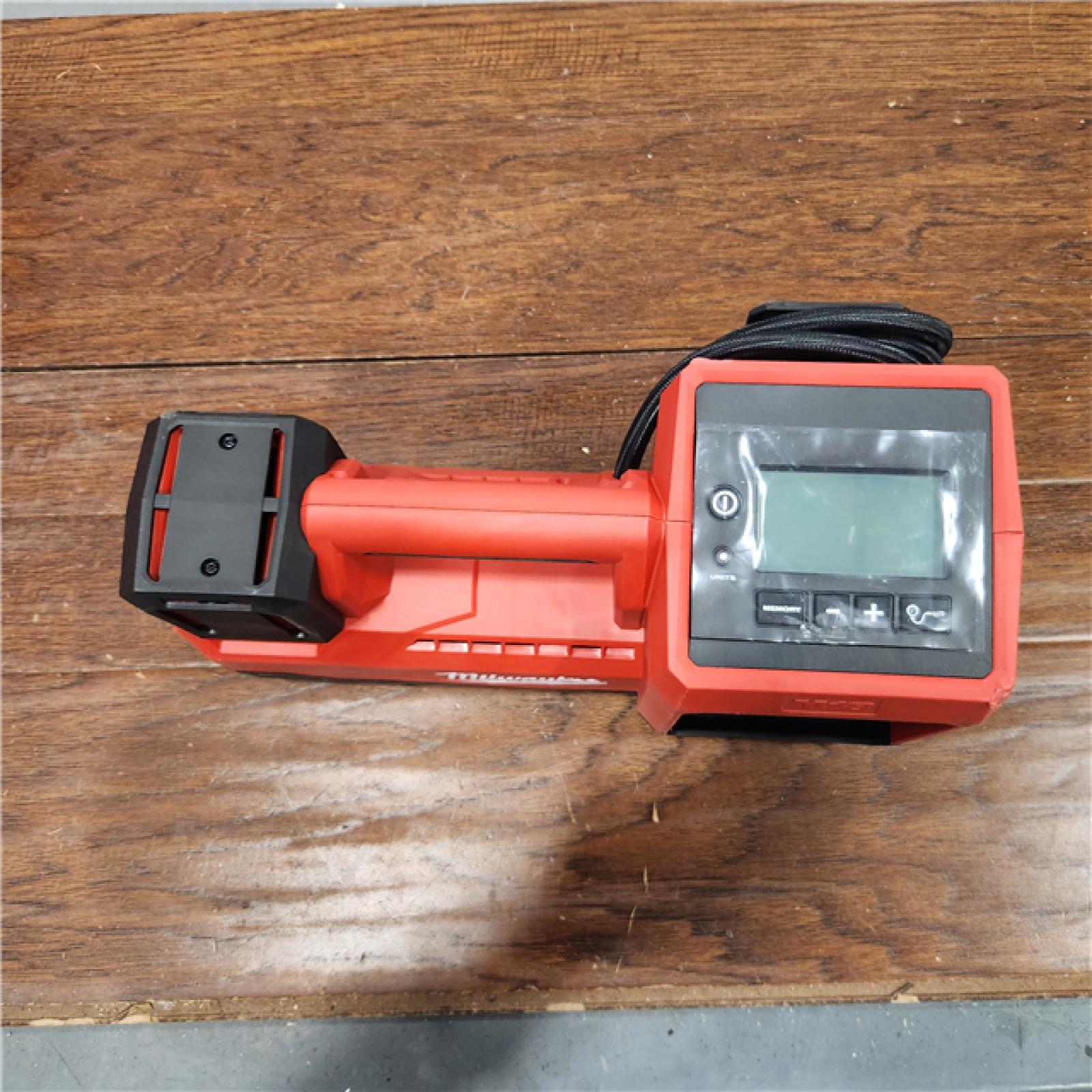 AS- IS  Milwaukee M18 18 V 150 PSI Tire Inflator