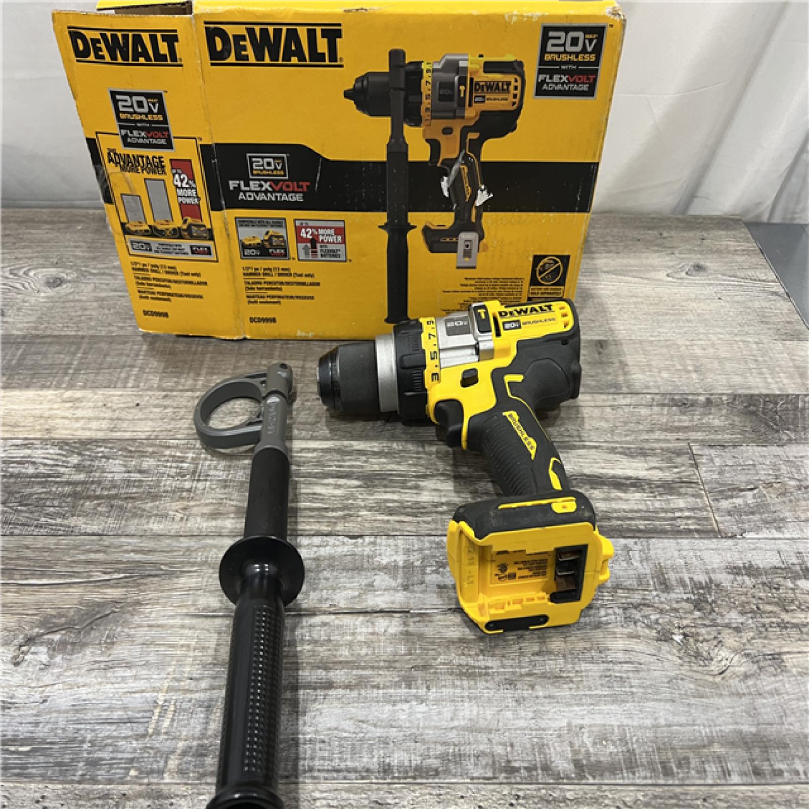 AS-IS Dewalt DCD999B 20V MAX Flexvolt 1/2  Cordless Hammer Drill Bare Tool