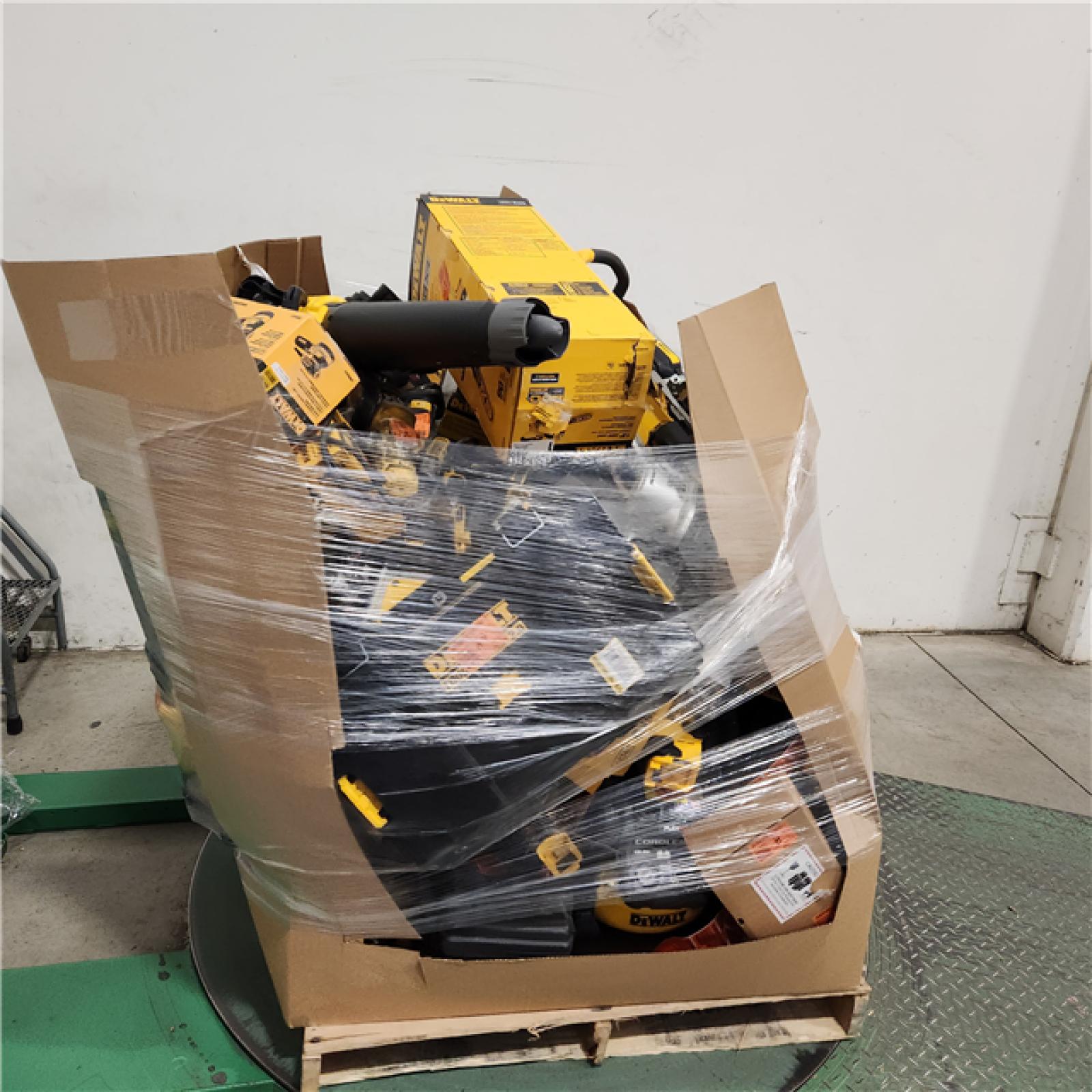 Dallas Location - As-Is DEWALT Tool Pallet