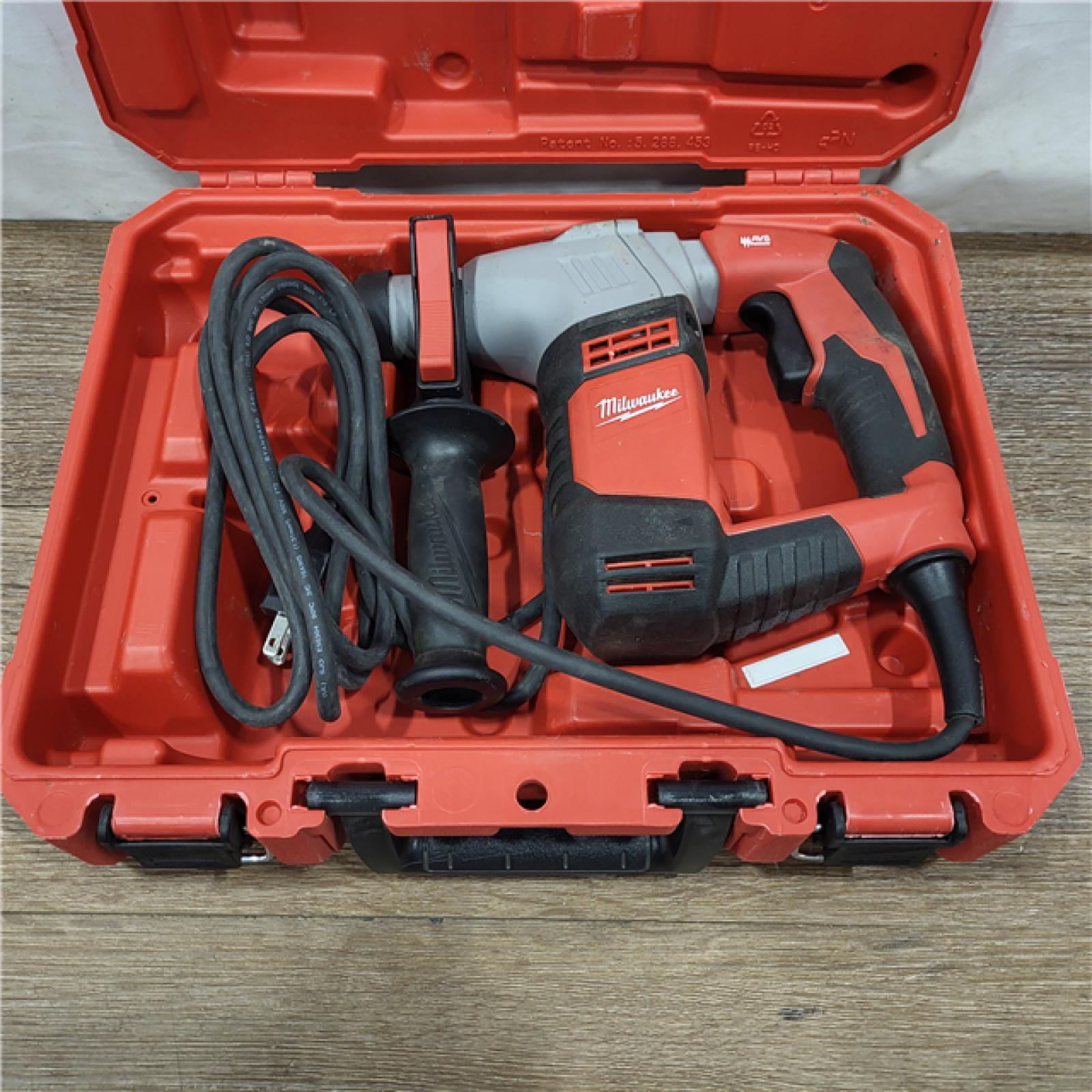 AS-IS Milwaukee 5.5 Amp 5/8 in. Corded SDS-plus Concrete/Masonry Rotary Hammer Drill Kit with Case