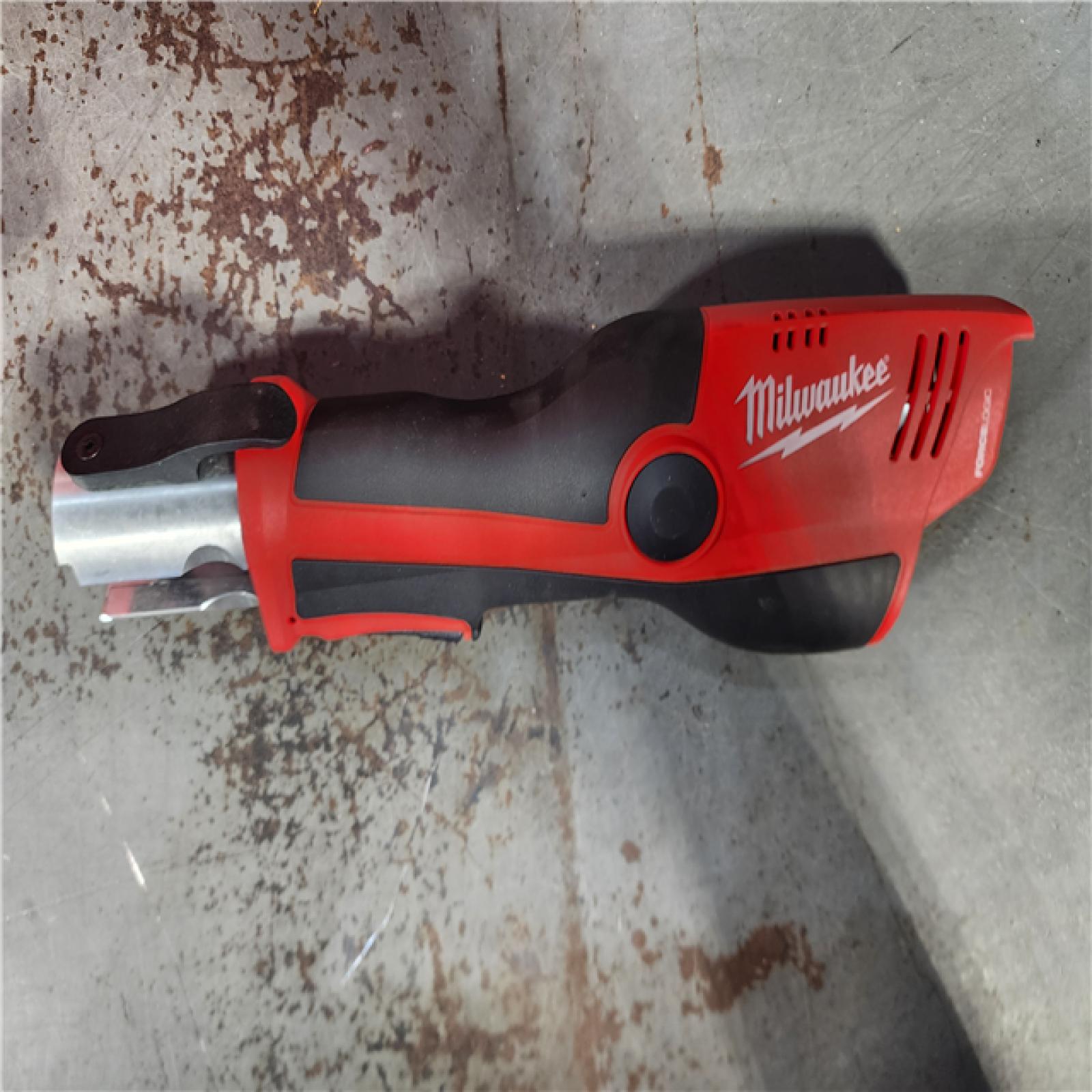 HOUSTON LOCATION - AS-IS Milwaukee M12 Force Logic Press Tool 1/2 in. to 1 in. Kit