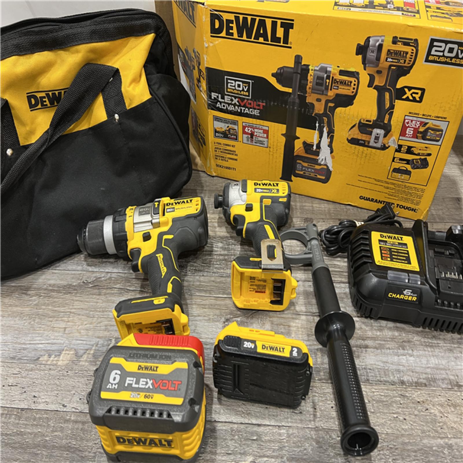 AS-IS DEWALT 20V MAX Cordless Brushless Hammer Drill/Driver 2 Tool Combo Kit with FLEXVOLT ADVANTAGE