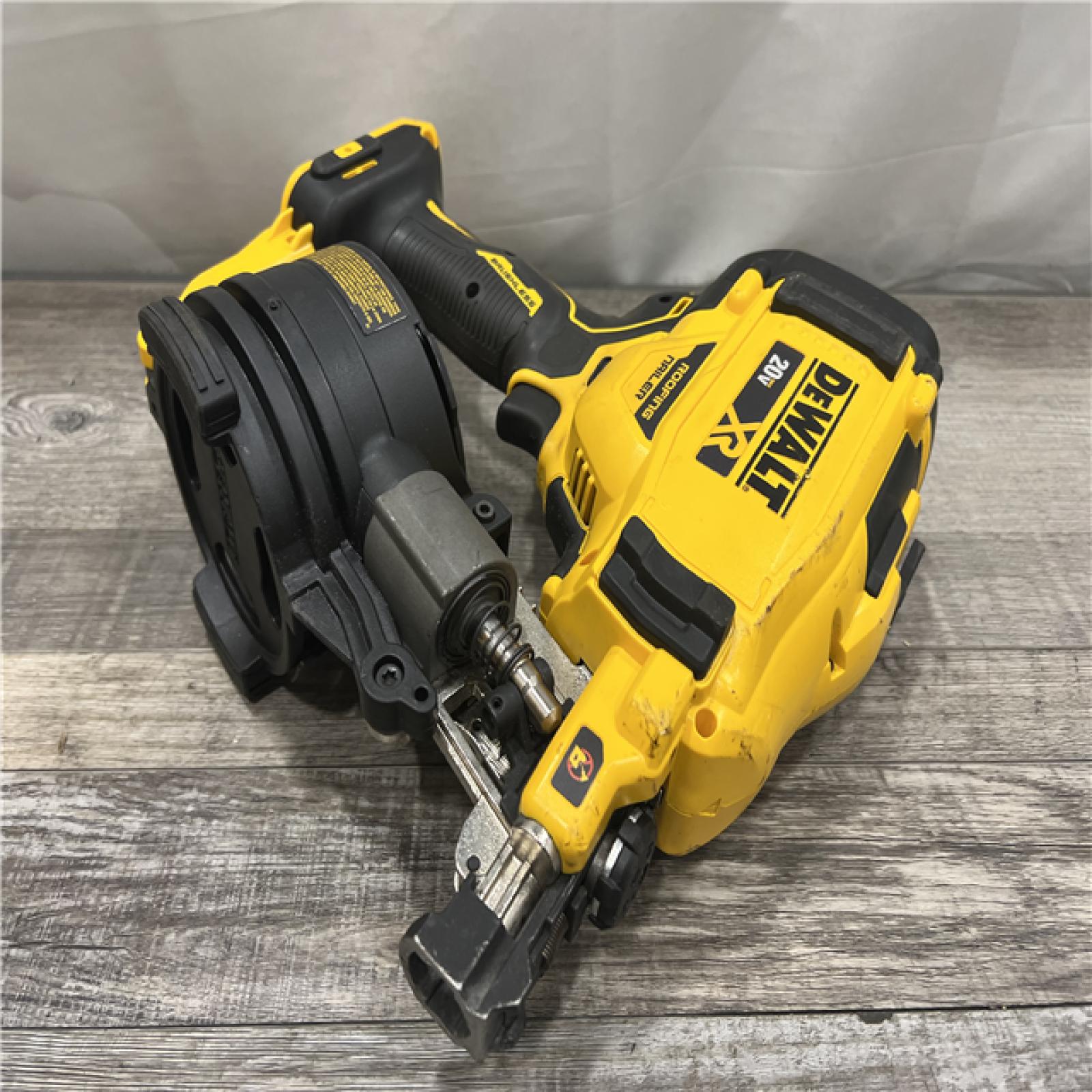 AS-IS DEWALT  Roofing Nailer KIT