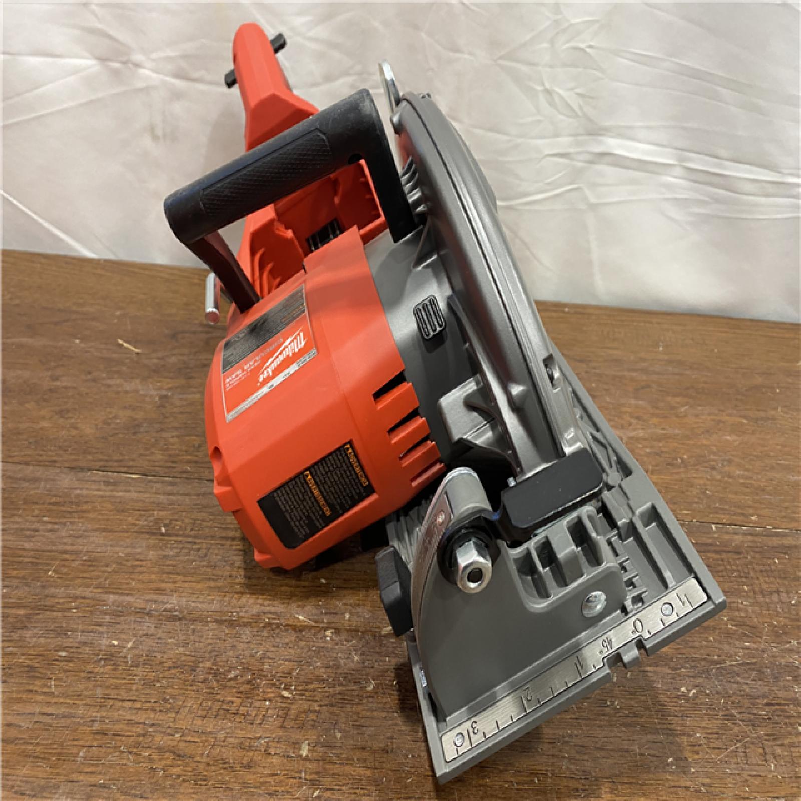 AS-IS Milwaukee 2830-20 Rear Handle Circular Saw M18 FUEL 7-1/4  Cordless Brushless Tool Only