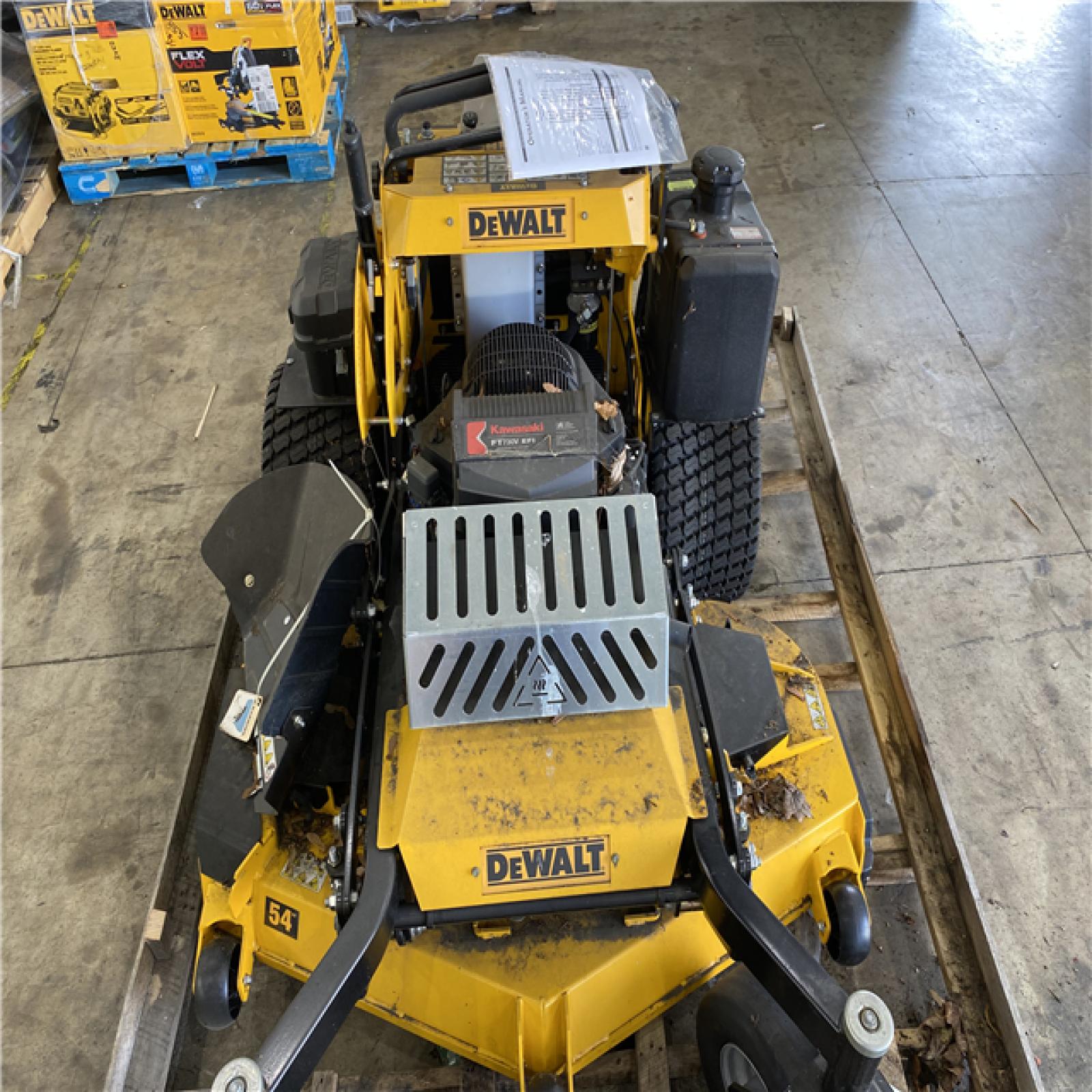 Houston Location - AS-IS Dewalt x554 0turn Riding Mower