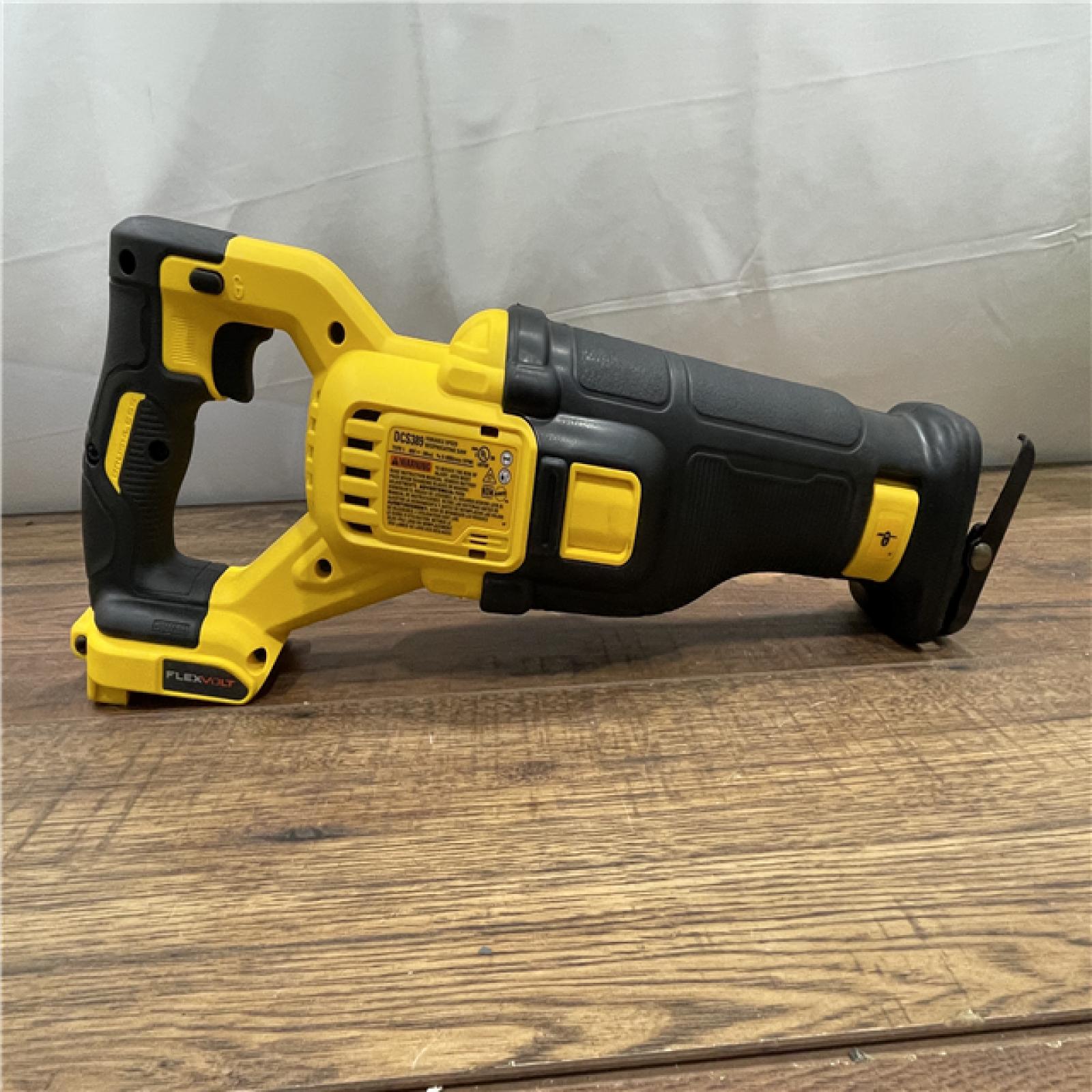 AS-IS DEWALT FLEXVOLT 60-Volt MAX Cordless Brushless Reciprocating Saw with (2) FLEXVOLT 9.0Ah