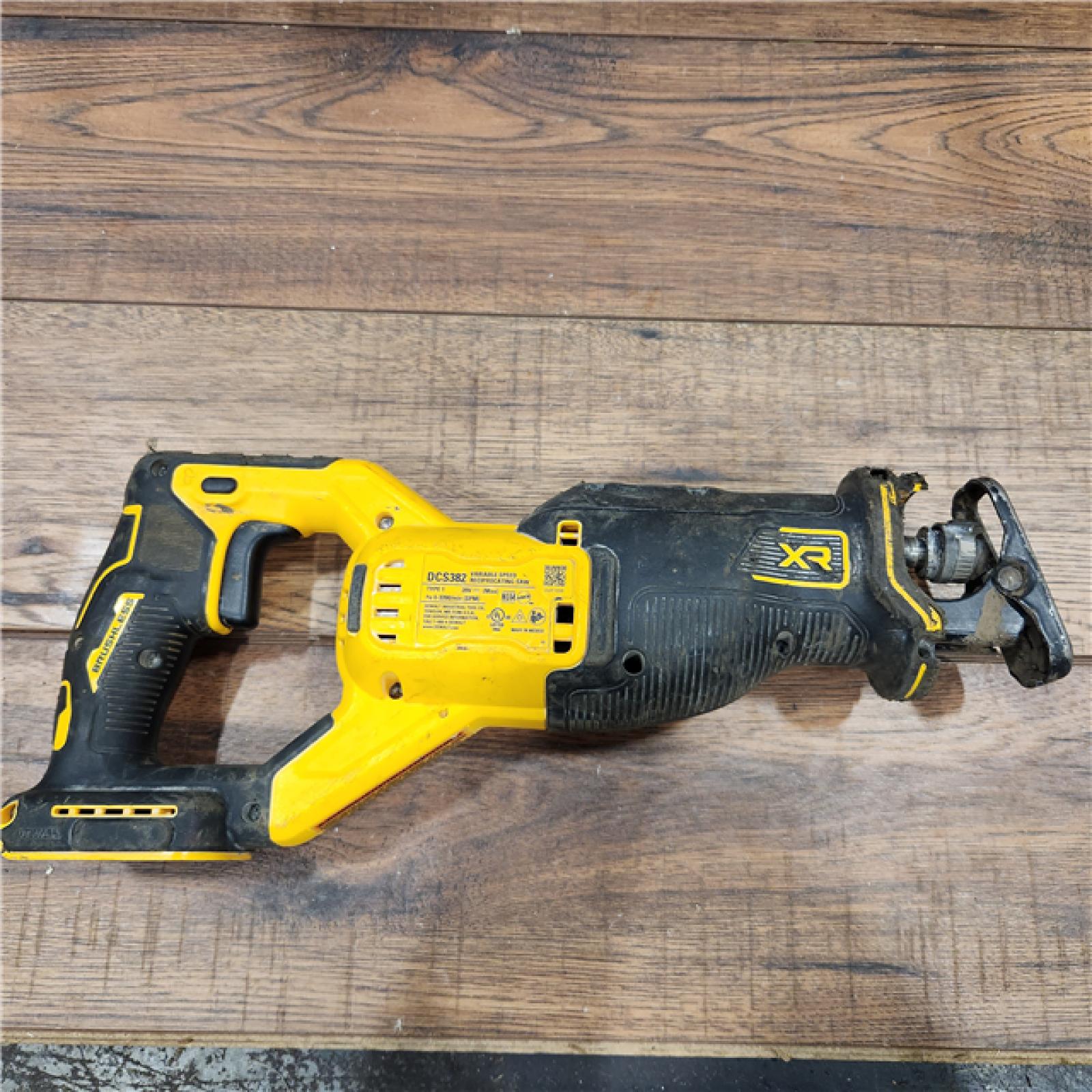 AS-IS DeWalt DCS389B FLEXVOLT 60V MAX Cordless Brushless Reciprocating Saw (Tool-Only)