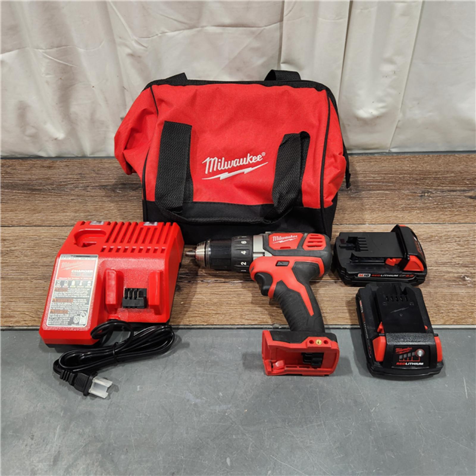 AS IS Milwaukee M18 3601-22CT Drill/Driver Kit  Battery Included  18 V  1/2 in Chuck