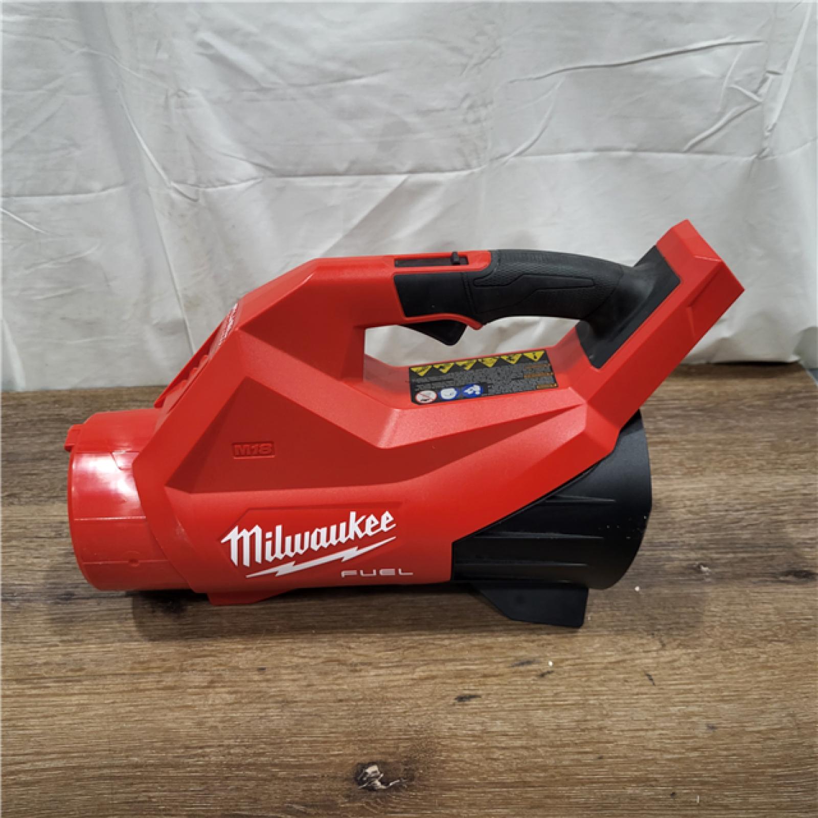 AS-IS Milwaukee M18 FUEL 18V Lithium-Ion Brushless Cordless Handheld Blower (Tool-Only)