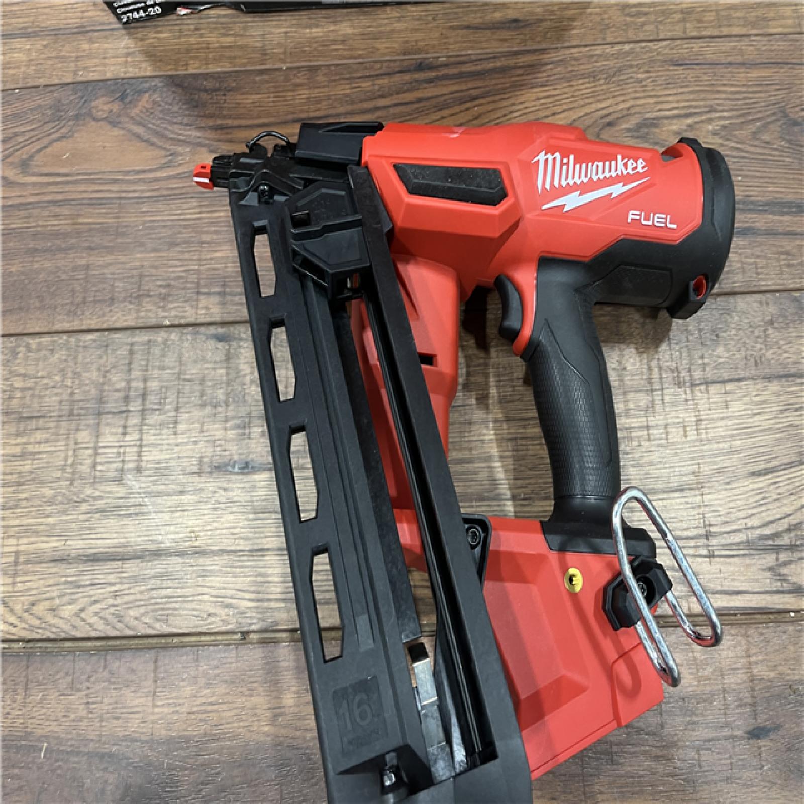 AS-IS Milwaukee 2744-20 M18 FUEL 21-Degree Cordless Framing Nailer (Tool Only)