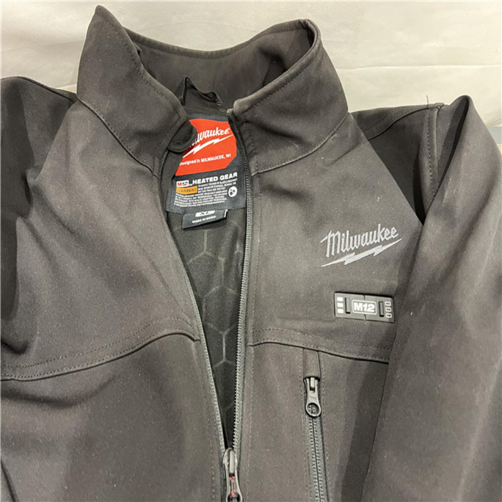 AS-IS Milwaukee Men's M12 Heated TOUGHSHELL Jacket