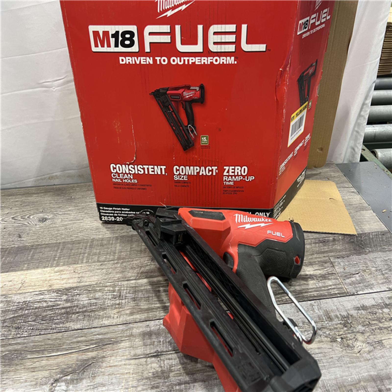 AS-IS Milwaukee 2839-20 M18 FUEL 15 Ga. 18 Volt Brushless Angled Finish Nailer