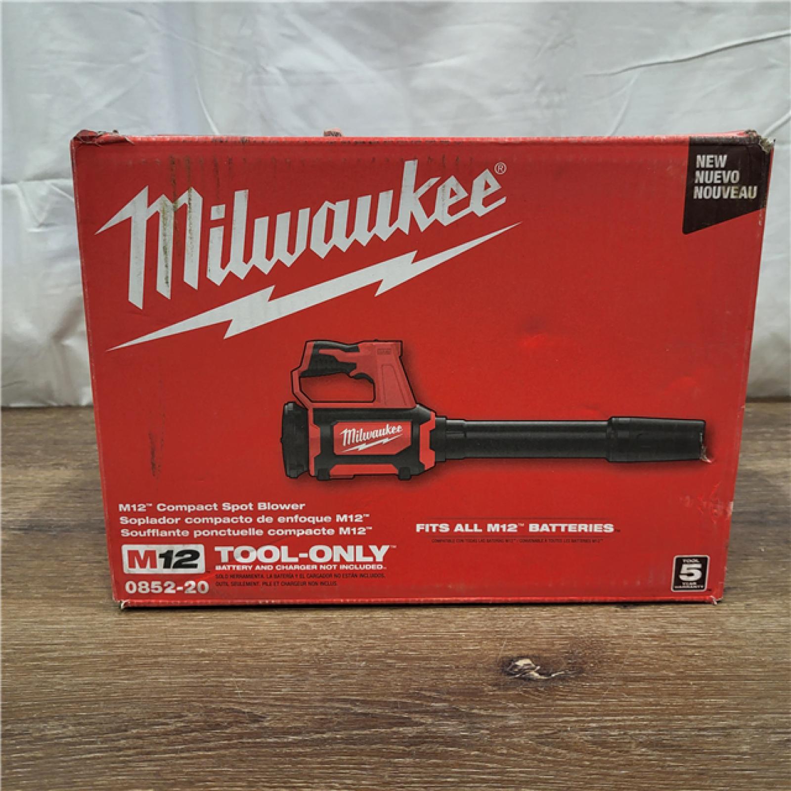 AS-IS Milwaukee Cordless Compact Spot Blower (Tool-Only)