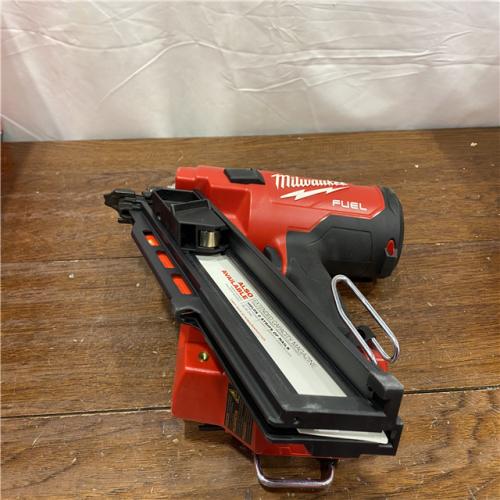 AS-ISMilwaukee M18 FUEL 30 Degree Framing Nailer