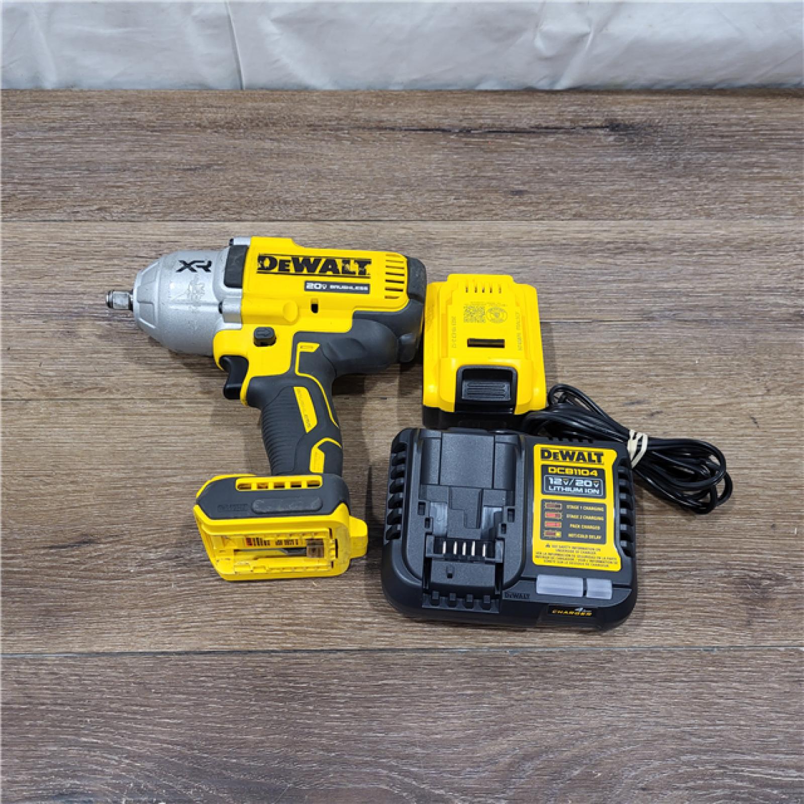 AS-IS DEWALT 20V MAX* XR 1/2  High Torque Impact Wrench with Hog Ring Anvil