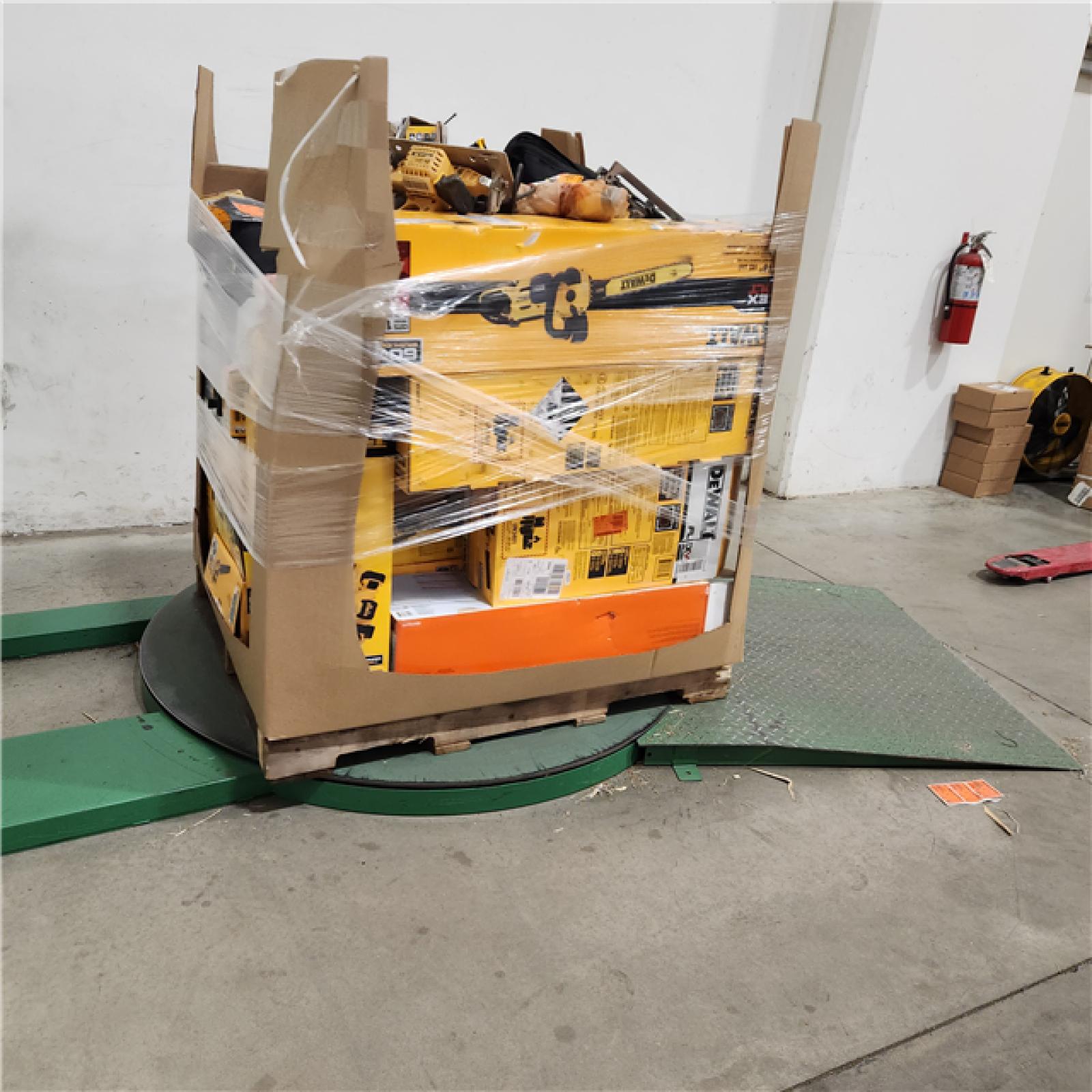 Dallas Location - As-Is DEWALT Tool Pallet