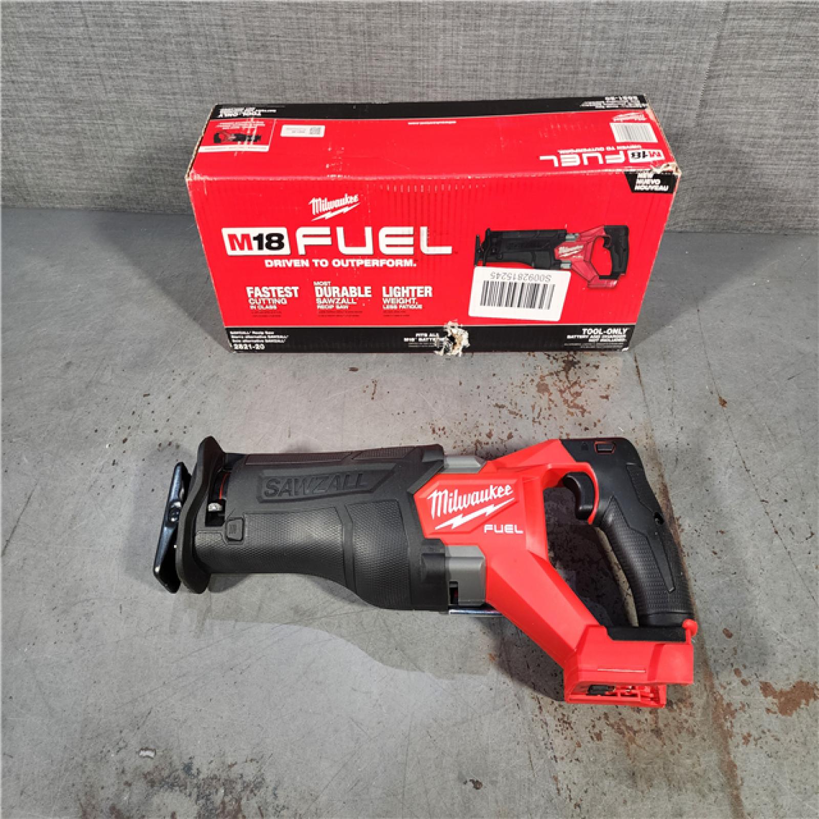 HOUSTON LOCATION - AS-IS (APPEARS LIKE NEW) Milwaukee M18 18V Fuel Sawzall 1-1/4  Reciprocating Saw Cordless Lithium-Ion Brushless 2821-20 (TOOL ONLY)