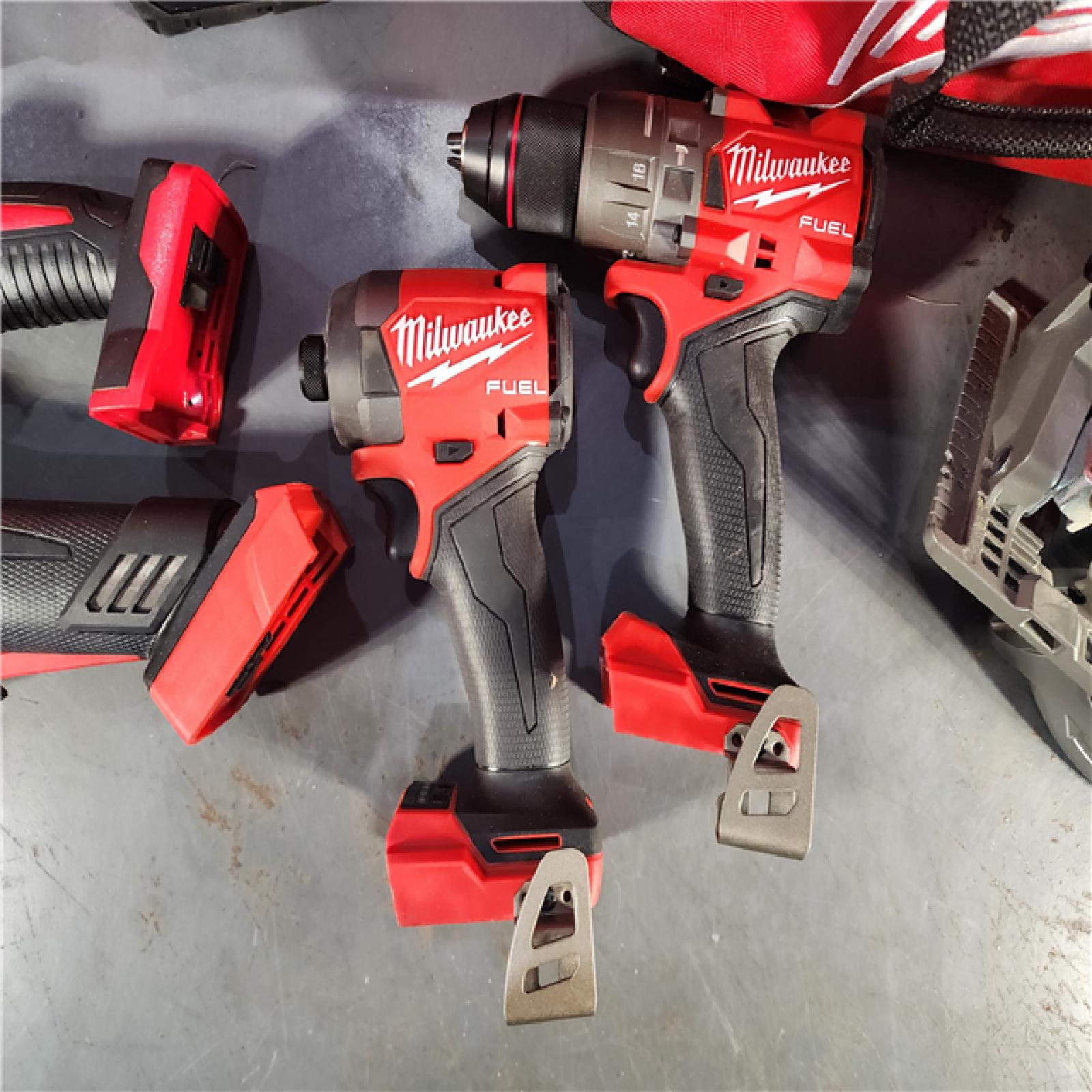 HOUSTON LOCATION - AS-IS Milwaukee  M18 FUEL 5-TOOL COMBO KIT