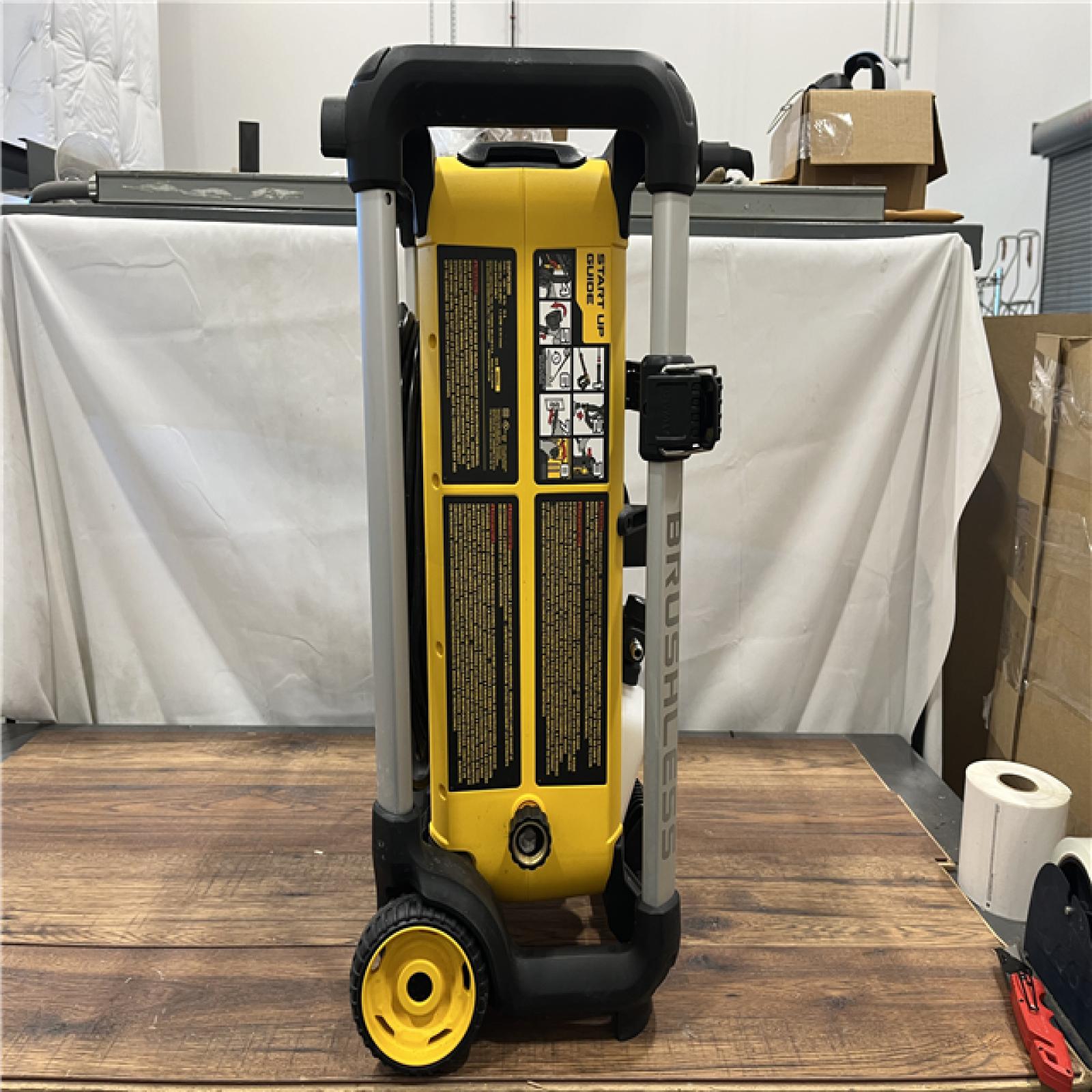 AS-IS DEWALT 3000 PSI 1.1 GPM 15 Amp Cold Water Electric Pressure Washer with Internal Equipment Storage