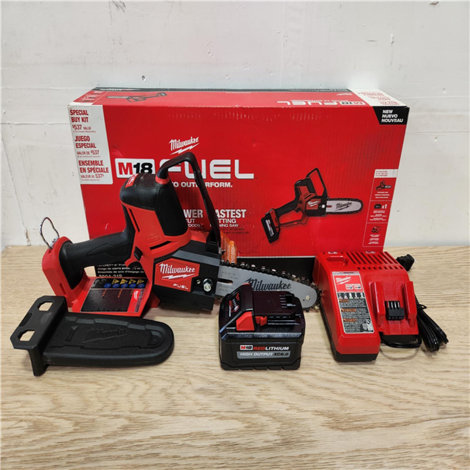 Phoenix Location NEW Milwaukee M18 FUEL 8 in. 18V Lithium-Ion Brushless HATCHET Pruning Saw Kit with 6Ah High Output Battery and Charger