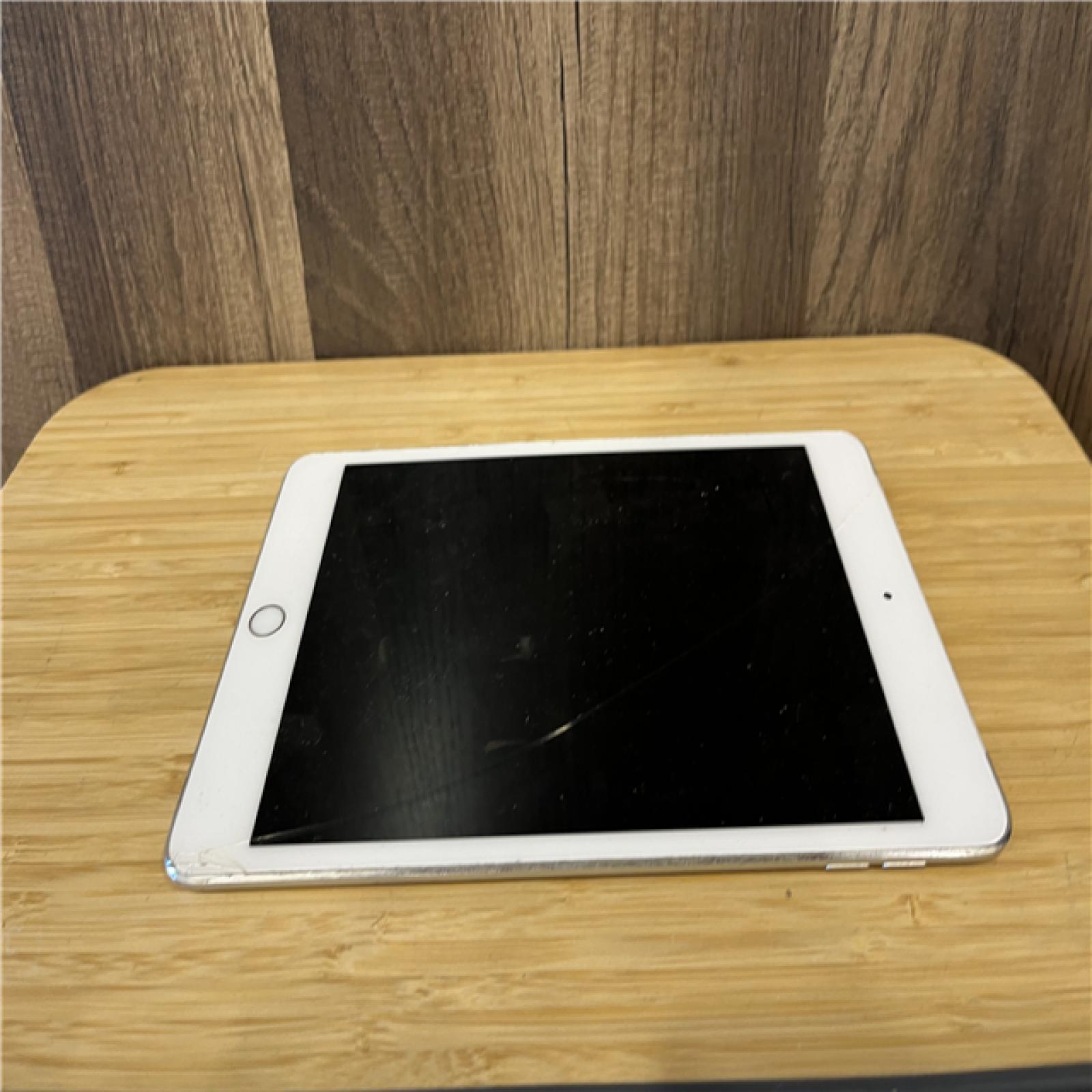 AS-IS Apple - iPad mini 4 32GB - Silver