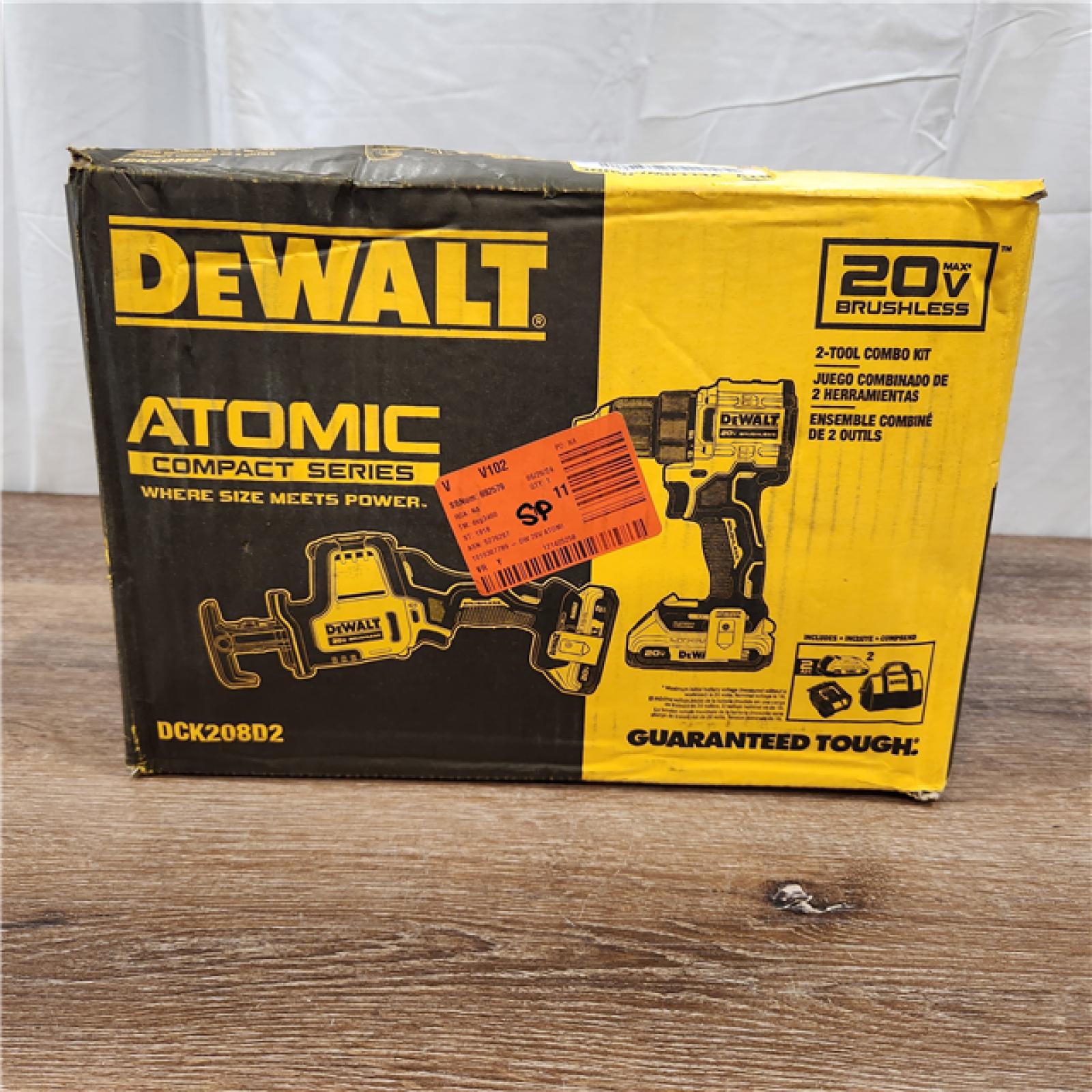 AS-IS DEWALT 20-Volt Maximum Lithium-Ion Cordless 2-Tool Combo Kit with (2) Batteries, Charger and Bag