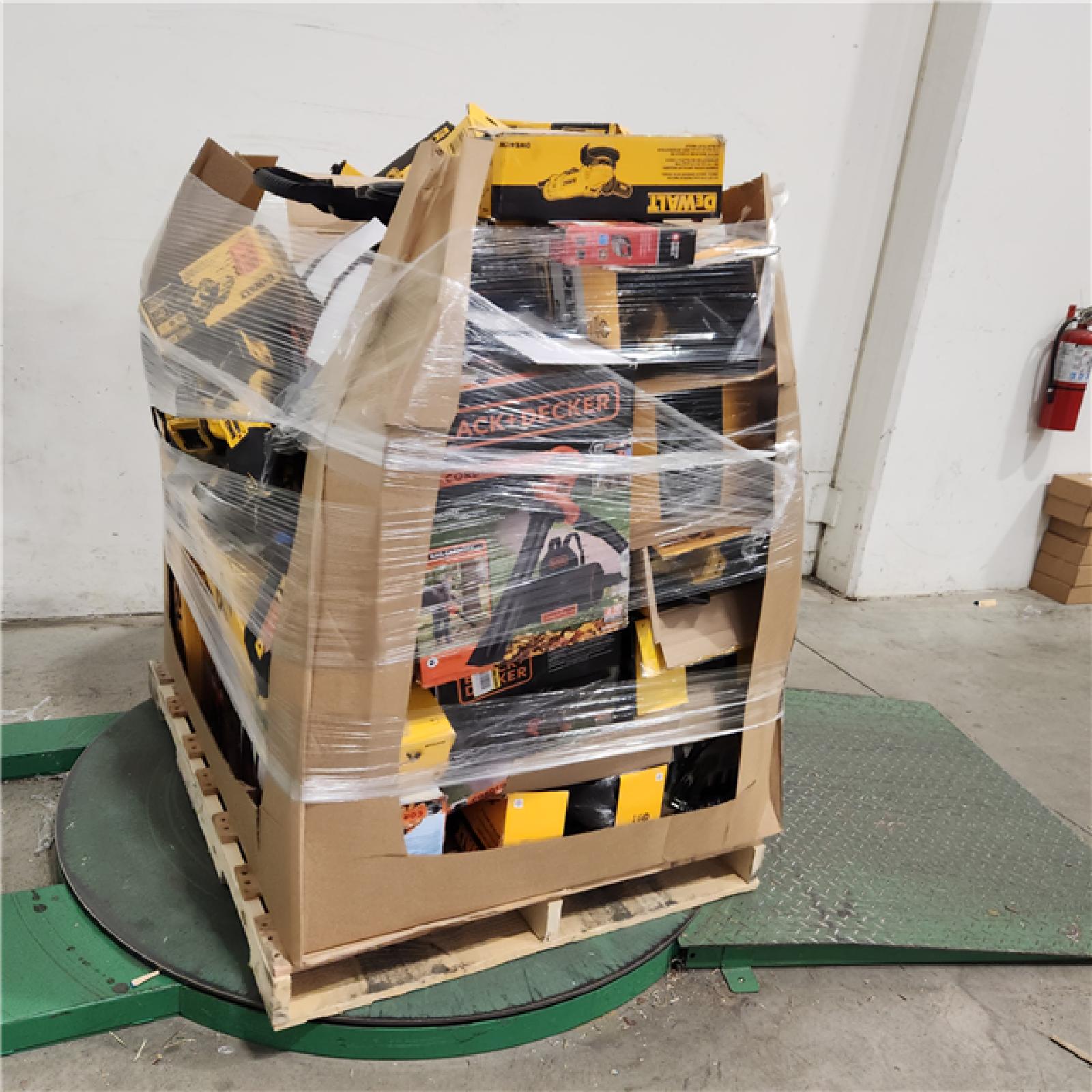 Dallas Location - As-Is DEWALT Tool Pallet