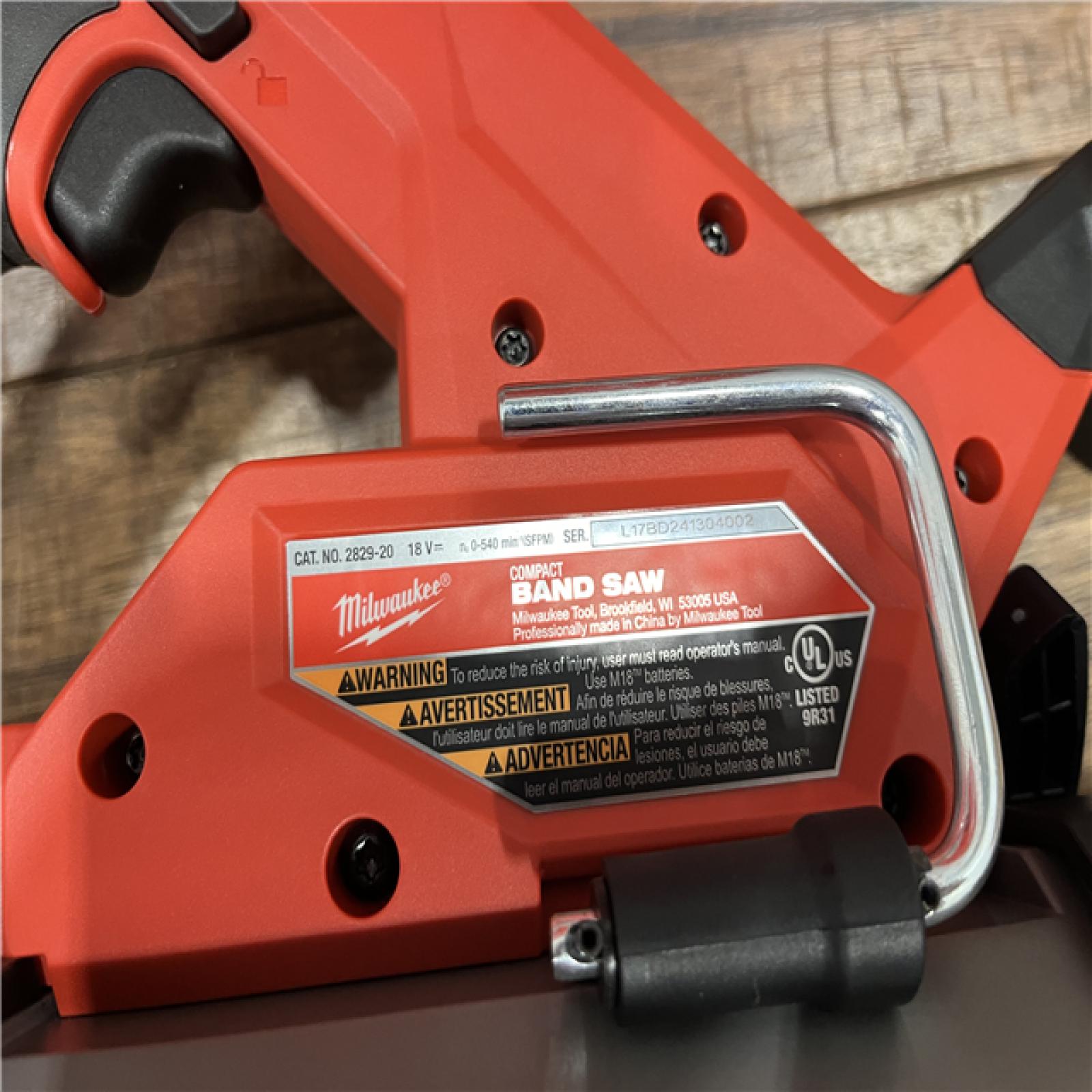 AS-IS Milwaukee M18 FUEL Compact Band Saw