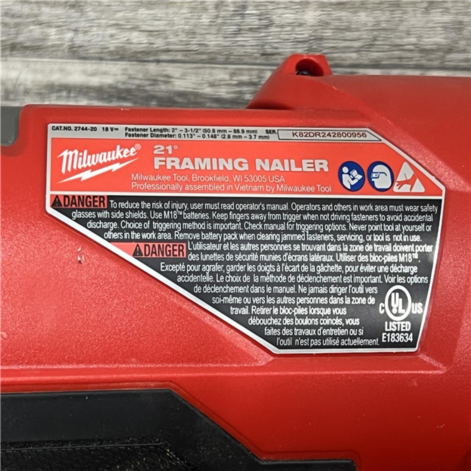 AS-IS Milwaukee 2744-20 M18 FUEL 21-Degree Cordless Framing Nailer (Tool Only)