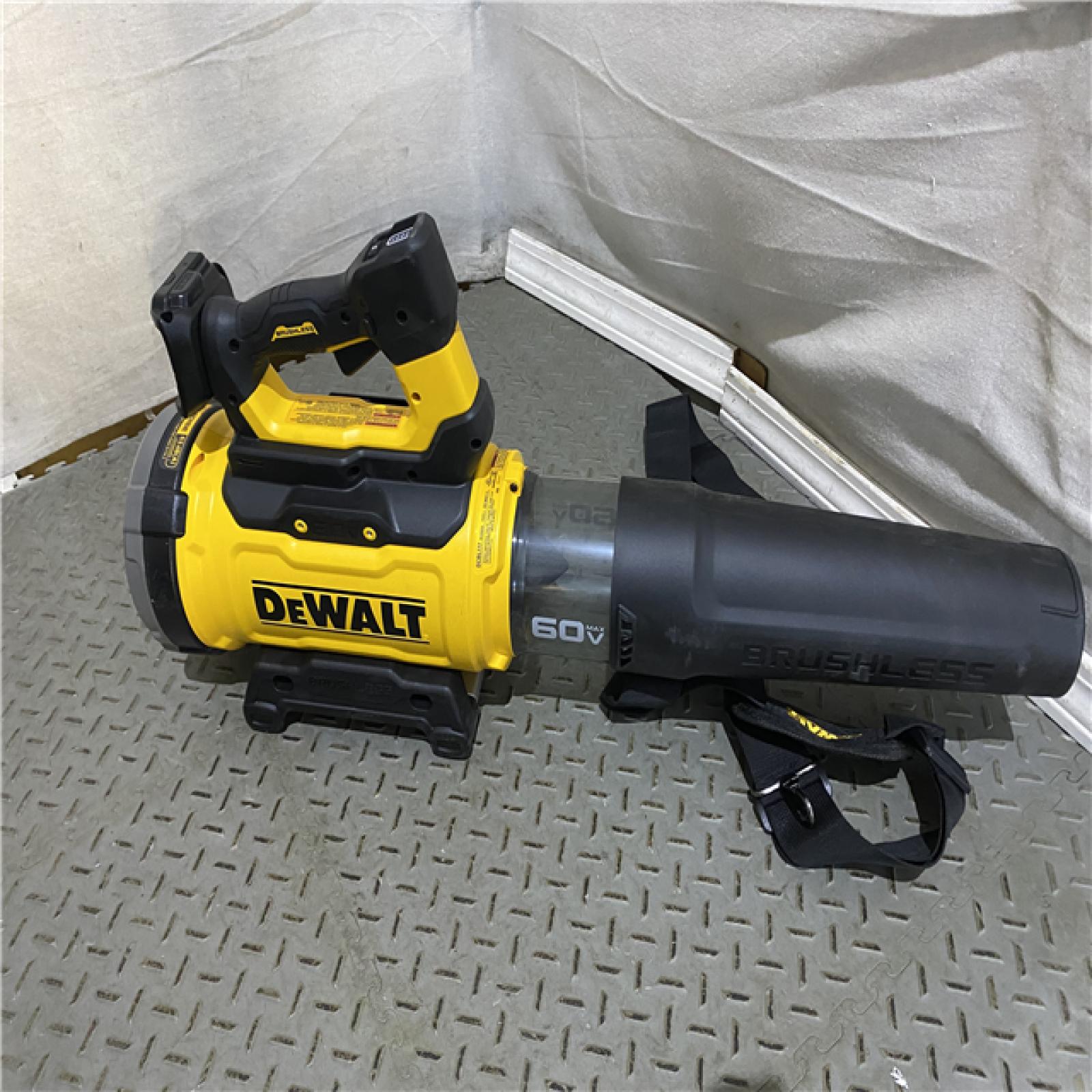 Houston location AS-IS DEWALT FLEXVOLT 60V MAX 160 MPH 760 CFM Brushless Cordless Battery Powered Blower (Tool-Only)