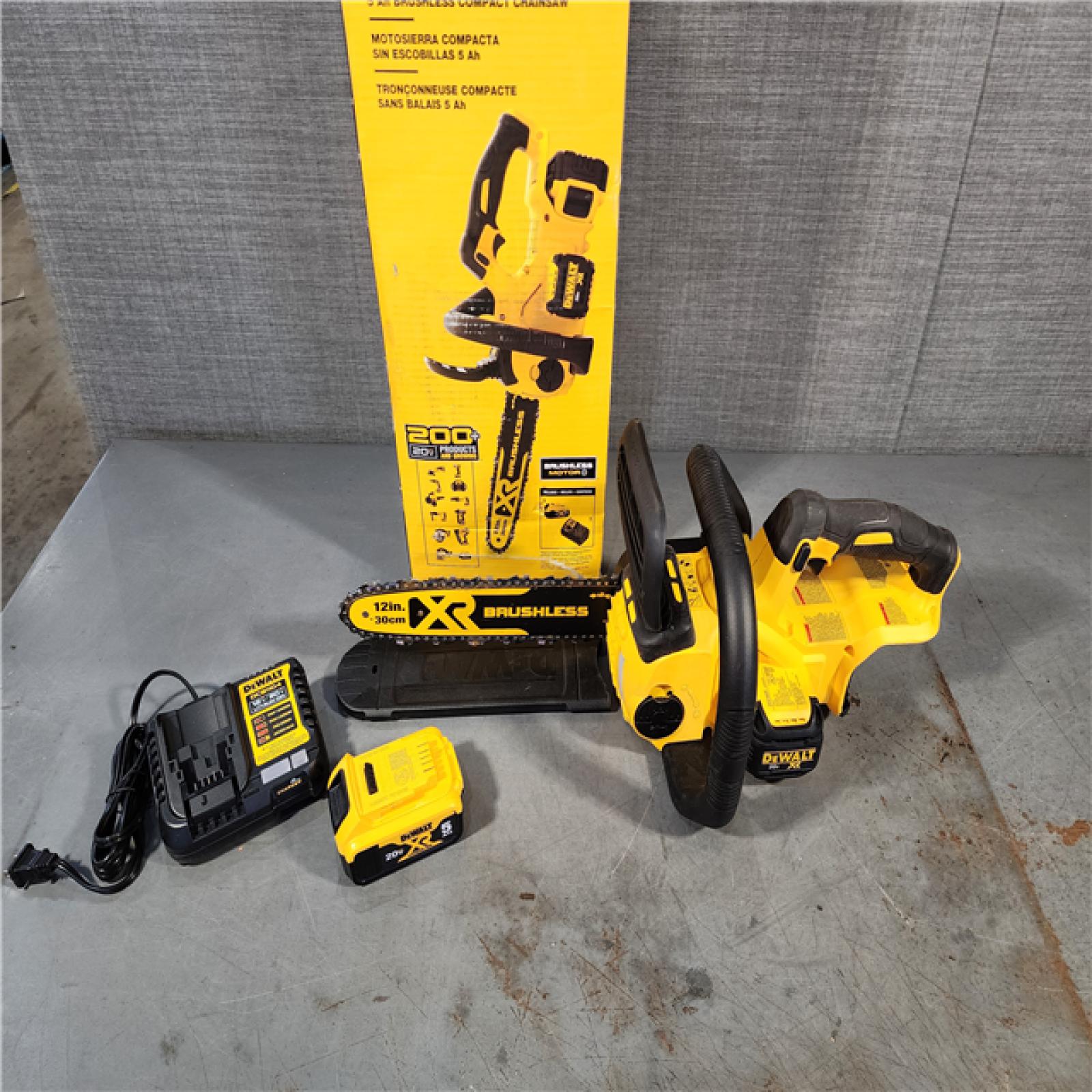 HOUSTON LOCATION - AS-IS Dewalt 7605686 12 in. 20V Battery Powered Chainsaw