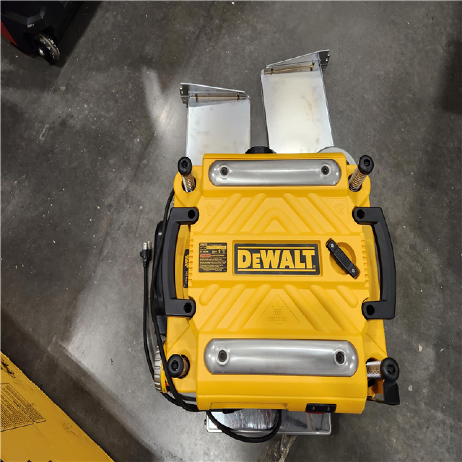 AS IS DEWALT 15 Amp Corded 13 in. Heavy Duty 2 Speed Thickness