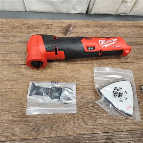 AS-IS Milwaukee M12 12V Lithium-Ion Cordless Oscillating Multi-Tool 2526-20 (Tool-Only)