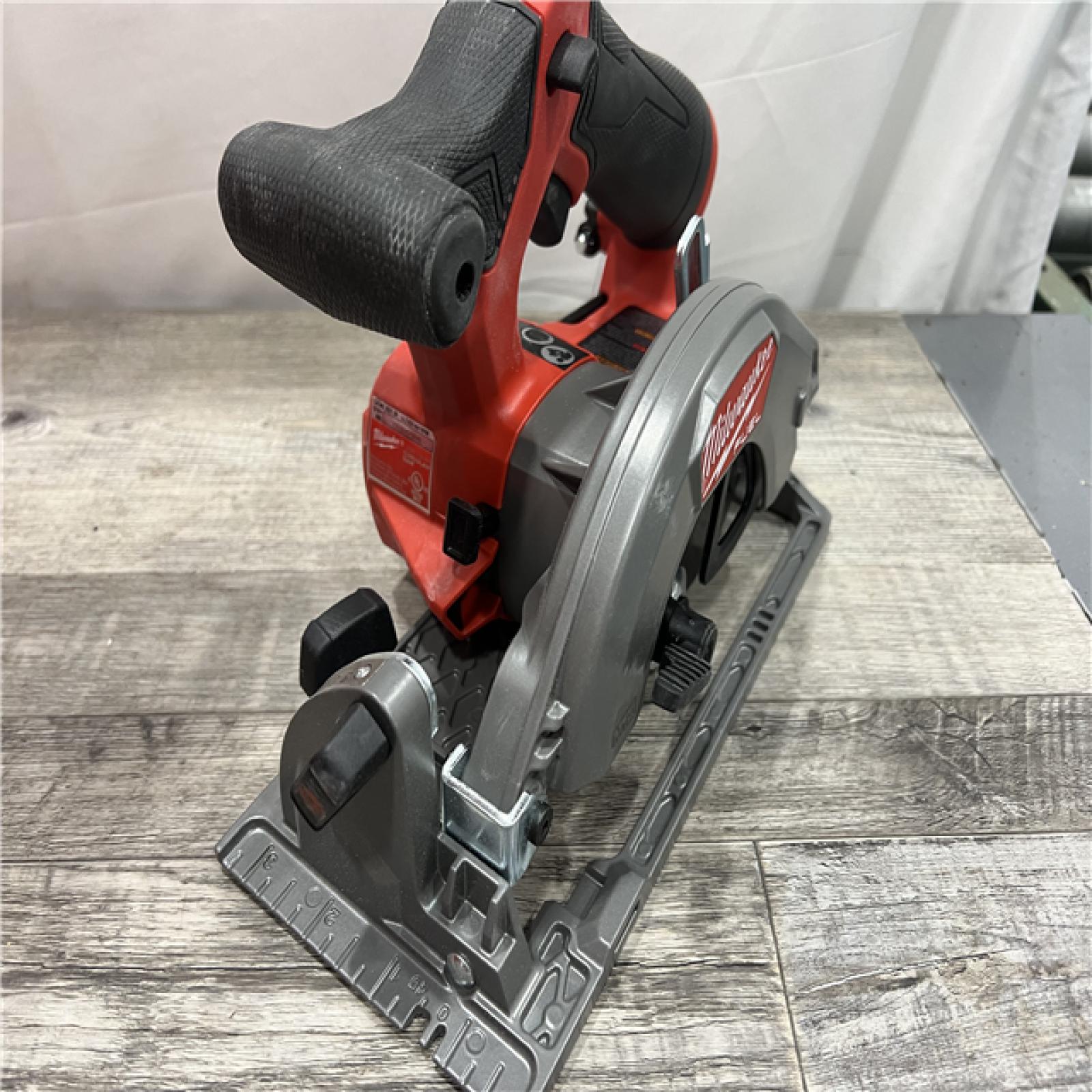 AS-IS MILWAUKEE M12 FUEL 12V Lithium-Ion Brushless 5-3/8 in. Cordless Circular Saw (Tool-Only)