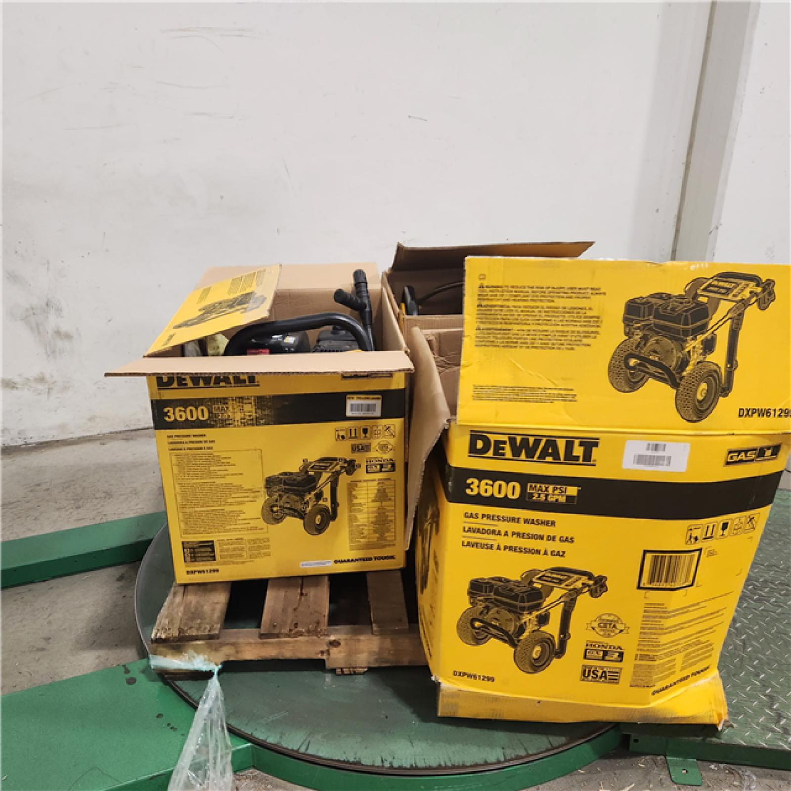 Dallas Location - As-Is DEWALT 3600 PSI 2.5 GPM Gas Pressure Washer ( Lot Of 3)