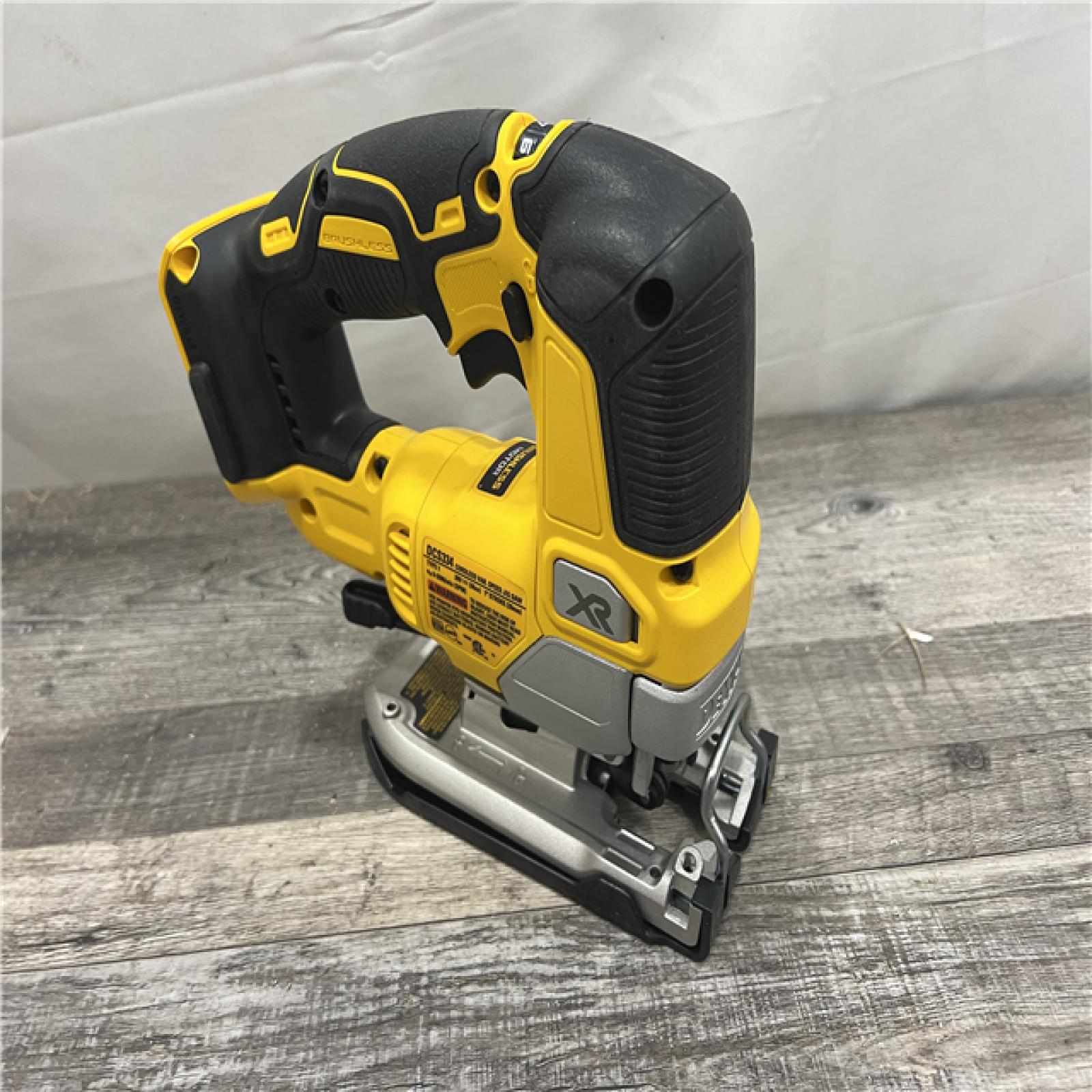 AS-IS DEWALT 20V MAX XR Cordless Brushless Jigsaw (Tool Only)