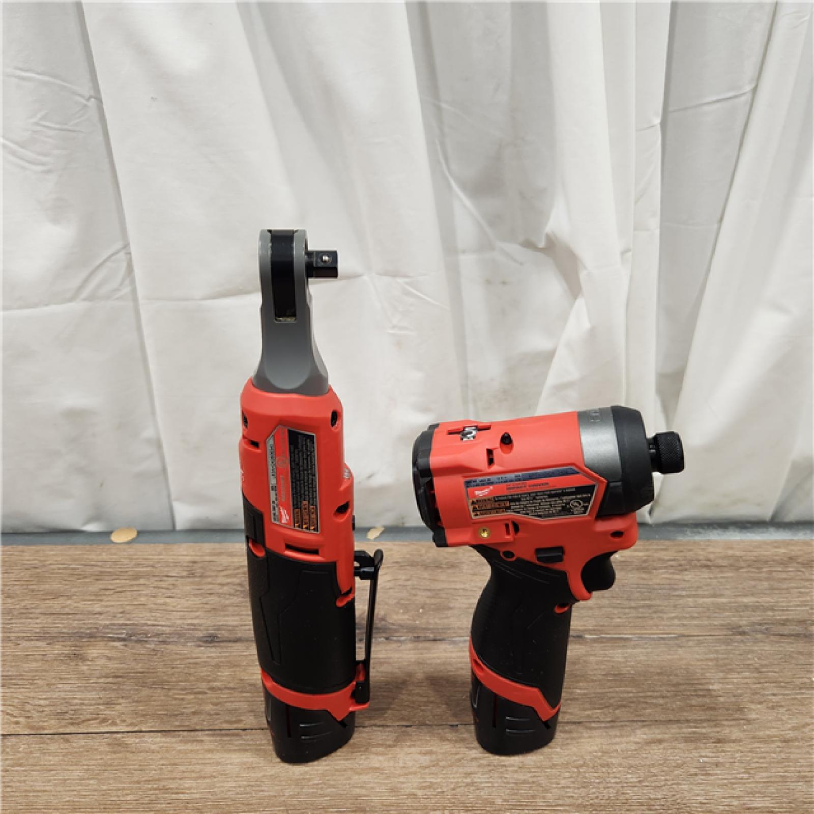 AS-IS Milwaukee 3453-22HSR M12 FUEL 12V Lithium-Ion Cordless 3/8 in. Ratchet and 1/4 in. Impact Driver Kit