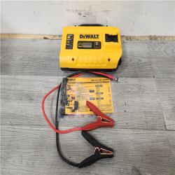 Phoenix Location DEWALT 3-Way 1000-Watt Power Inverter Compatible with 20-Volt XR 5 AH Lithium-Ion Battery (Not Included)